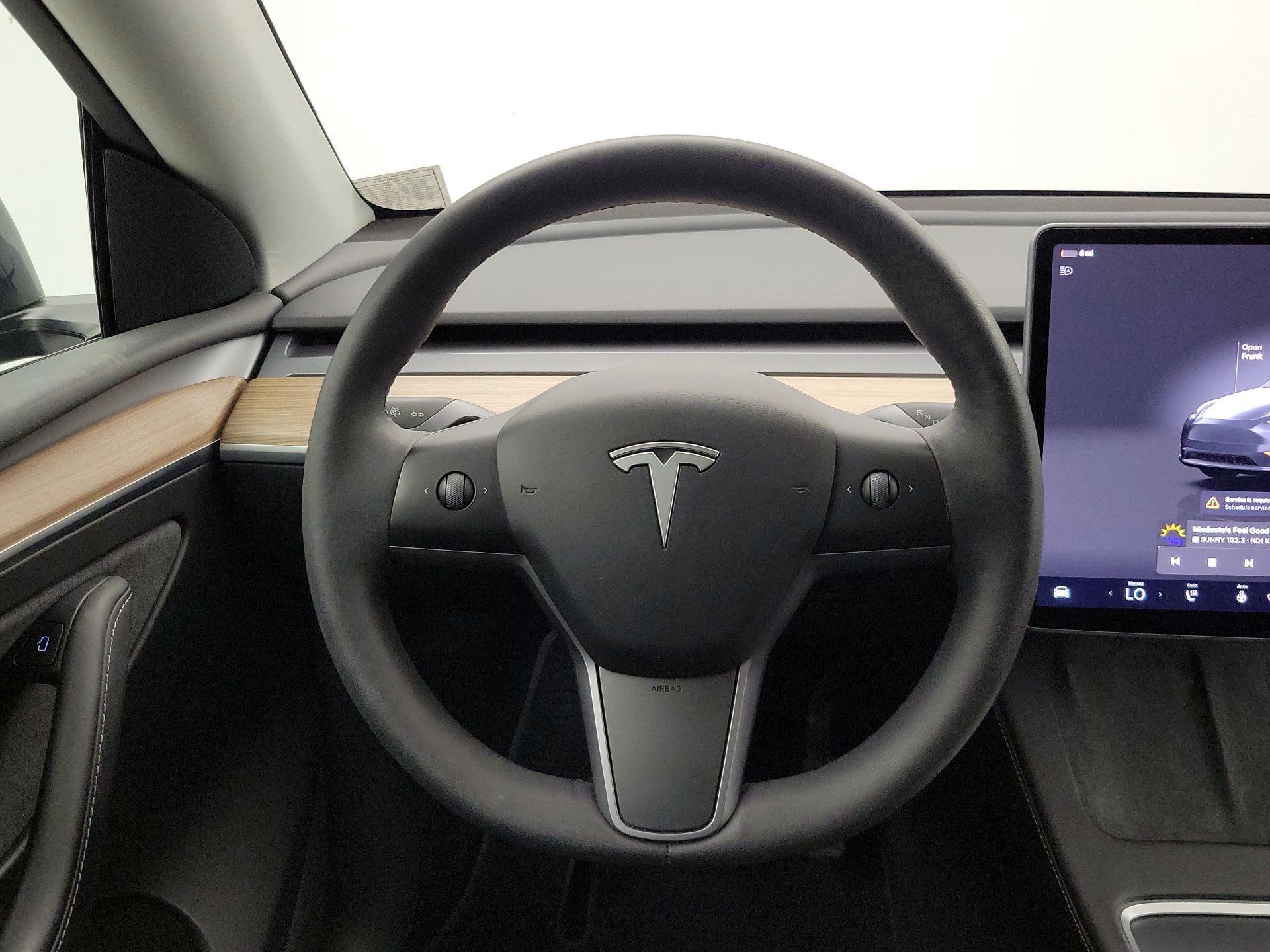 Thumbnail: 2023 Tesla Model Y - 20
