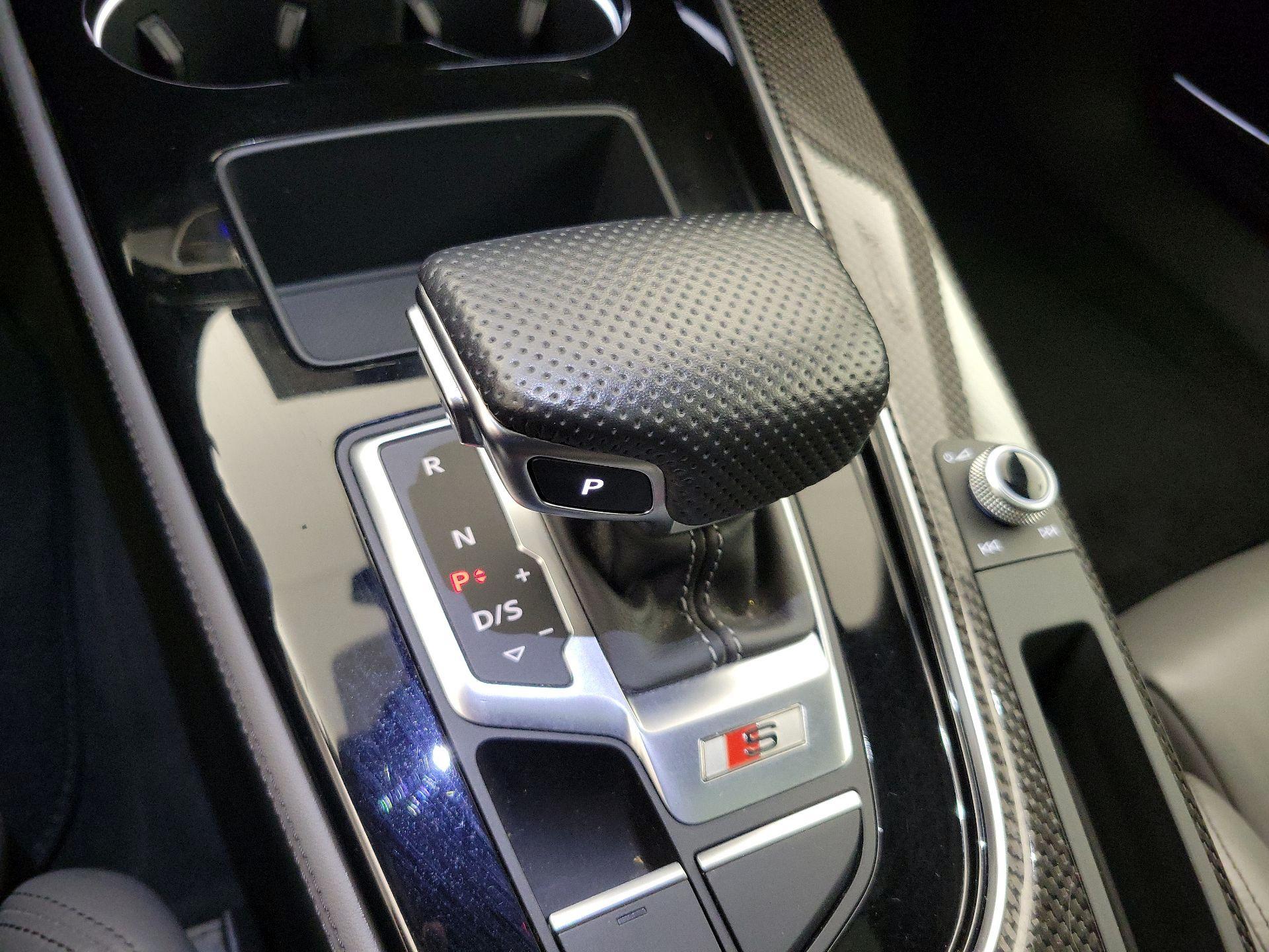Thumbnail: 2020 Audi S5 - 18