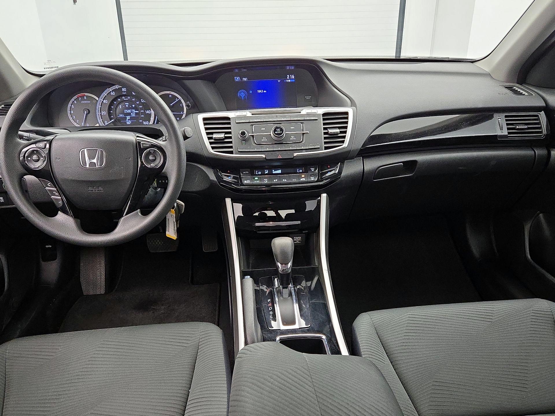 Thumbnail: 2017 Honda Accord - 9