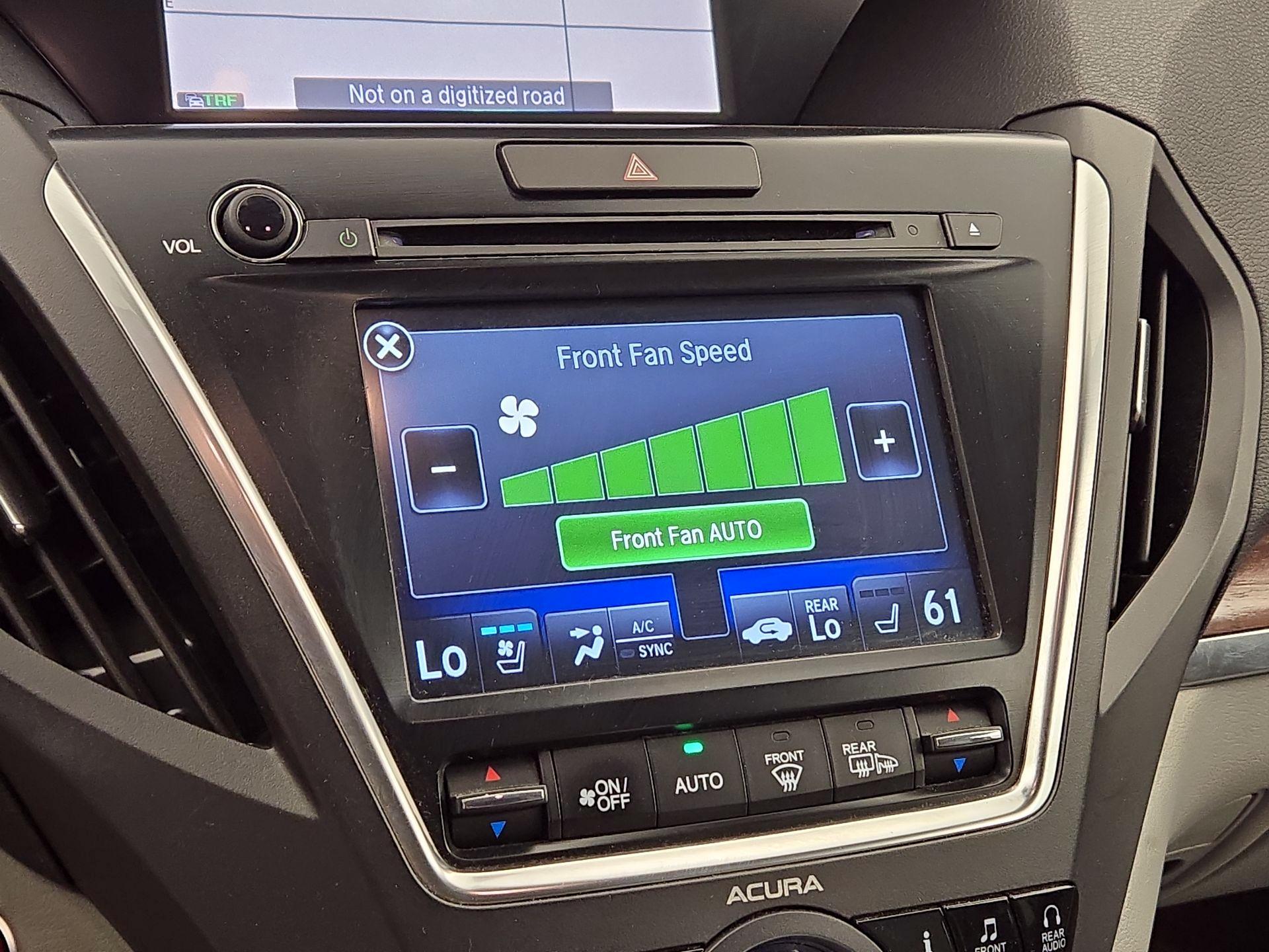 Thumbnail: 2017 Acura MDX - 17