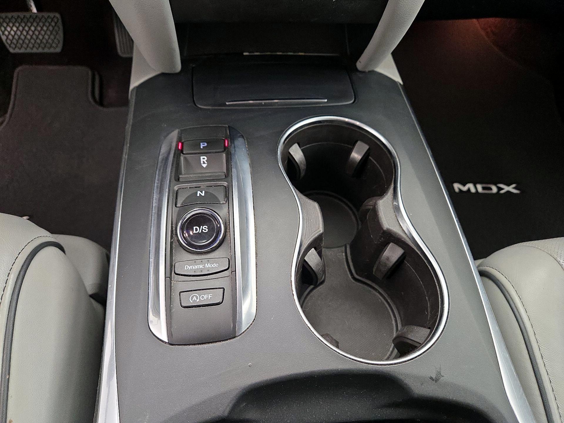 Thumbnail: 2017 Acura MDX - 18