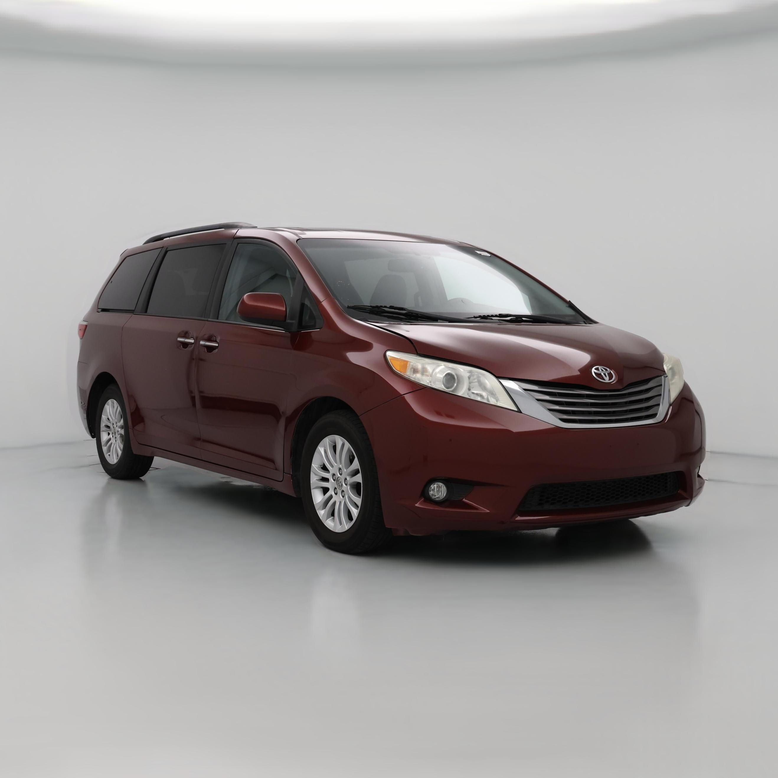 Thumbnail: 2016 Toyota Sienna - 1