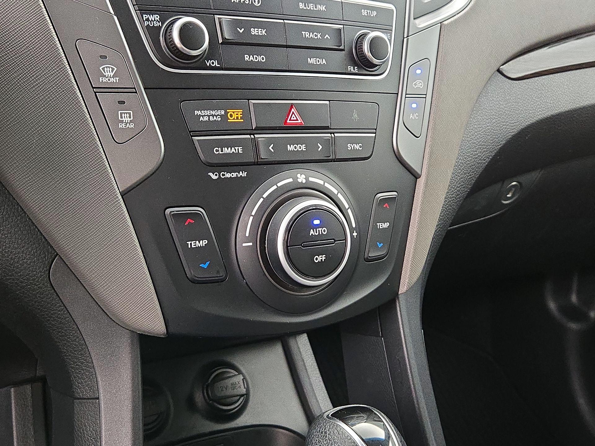 Thumbnail: 2017 Hyundai Santa Fe - 16