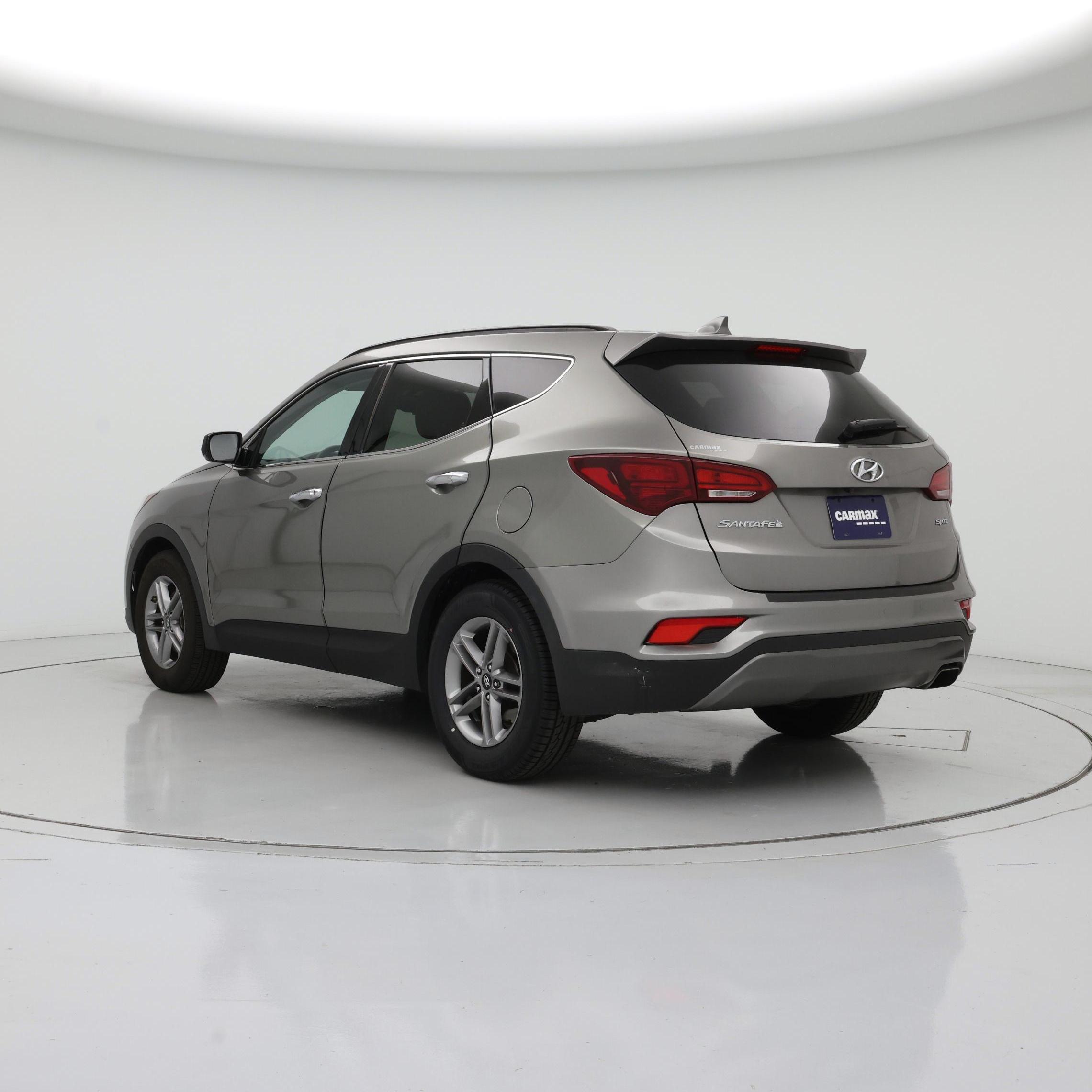 Thumbnail: 2017 Hyundai Santa Fe - 2