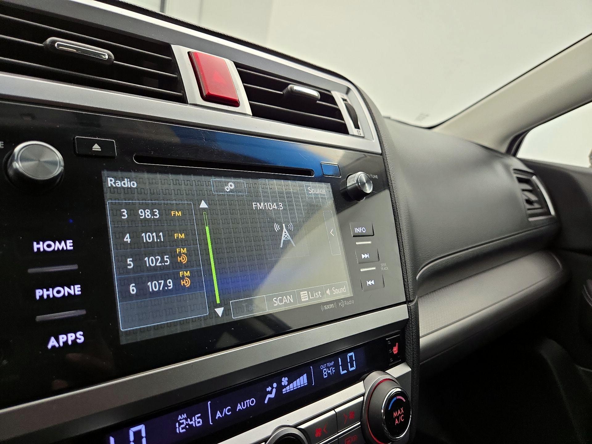 Thumbnail: 2015 Subaru Outback - 15