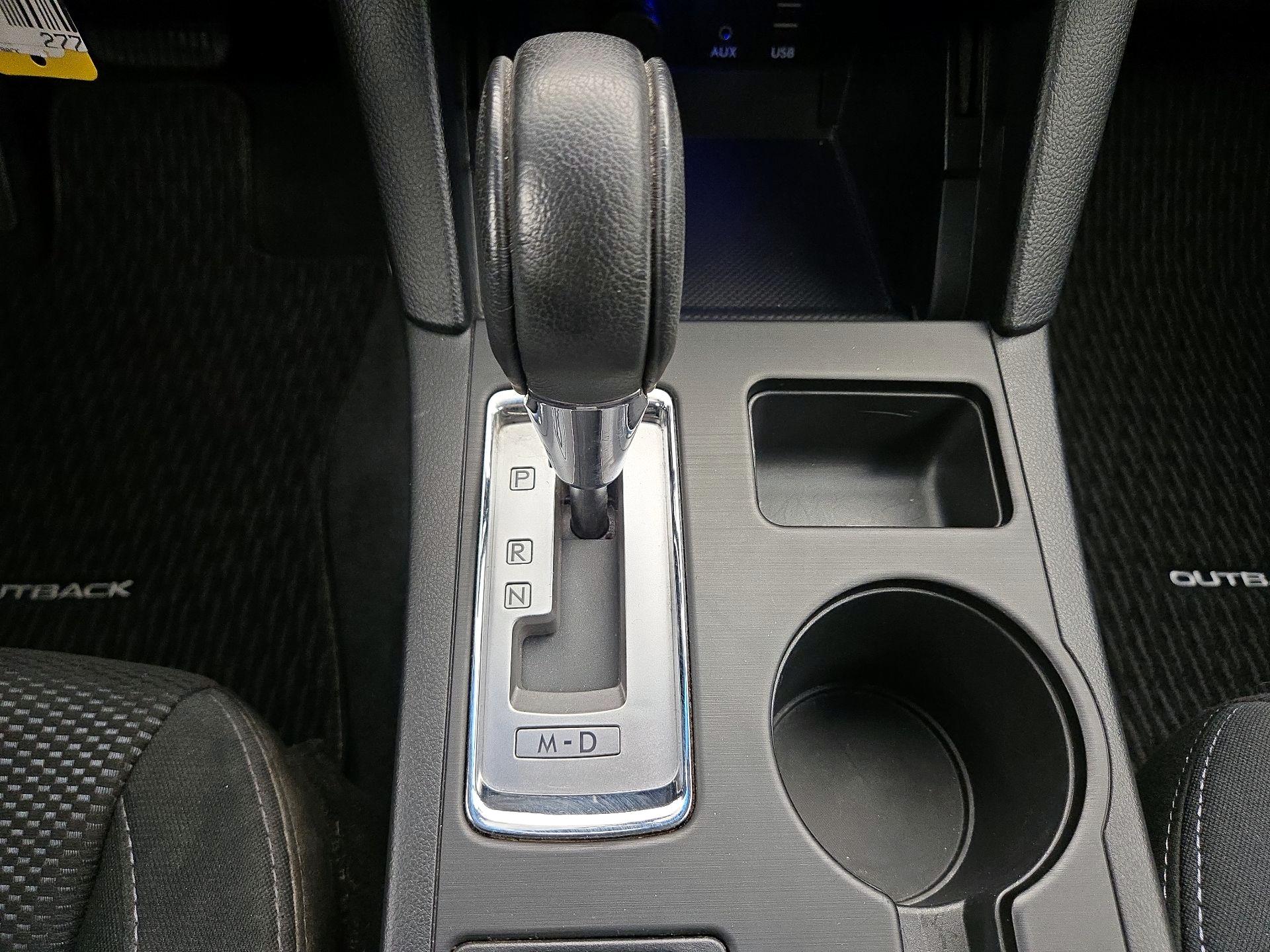 Thumbnail: 2015 Subaru Outback - 17