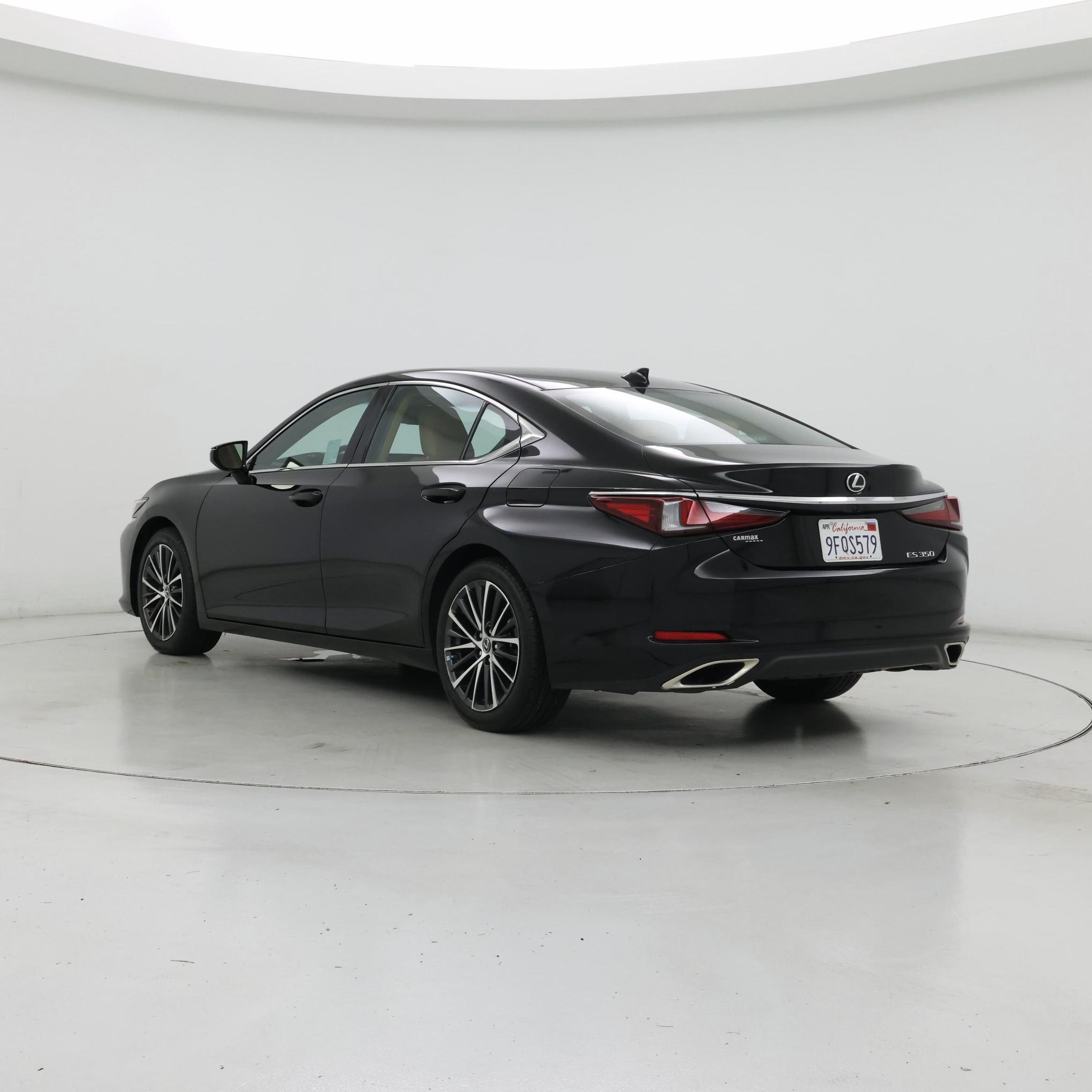 Thumbnail: 2023 Lexus ES - 2