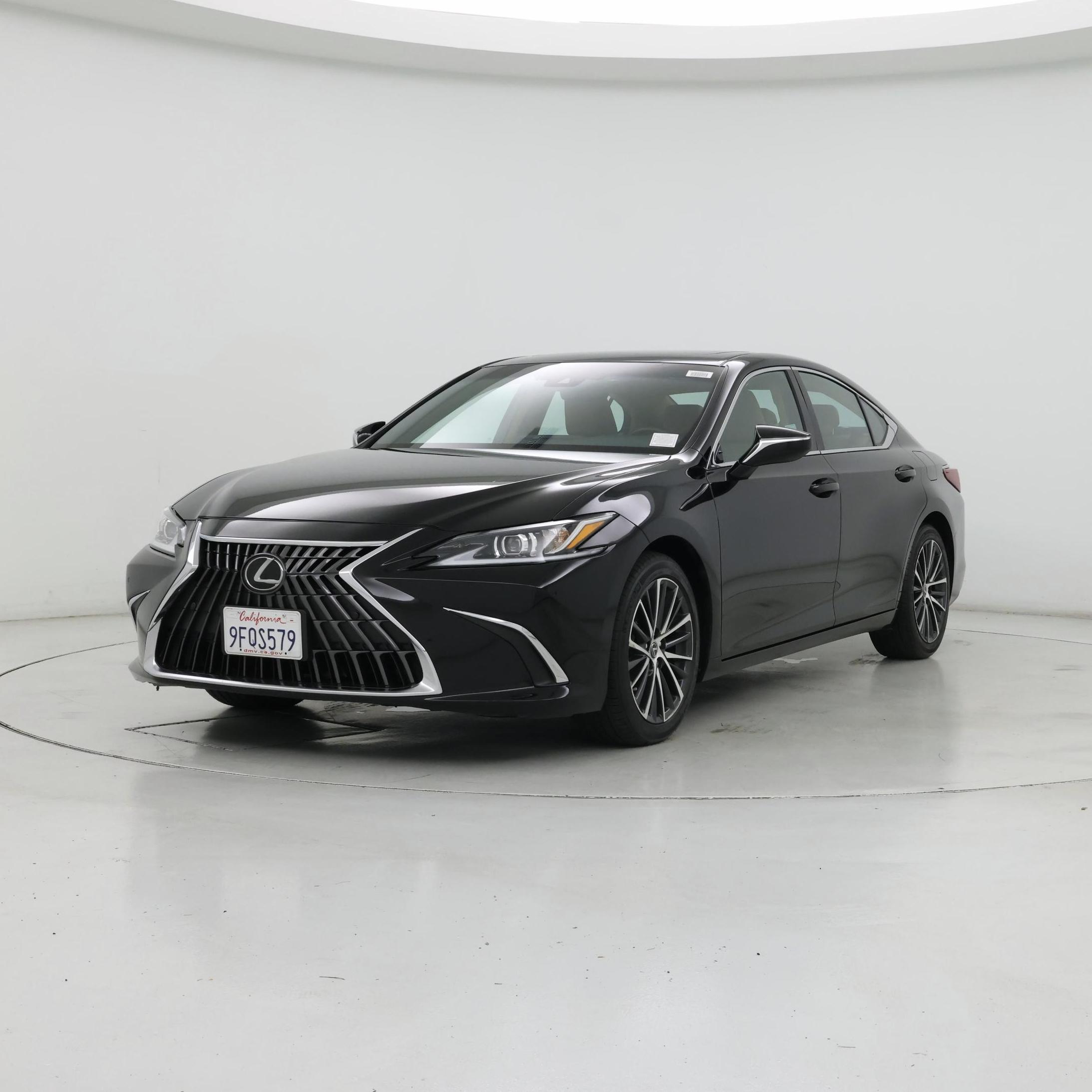 Thumbnail: 2023 Lexus ES - 4
