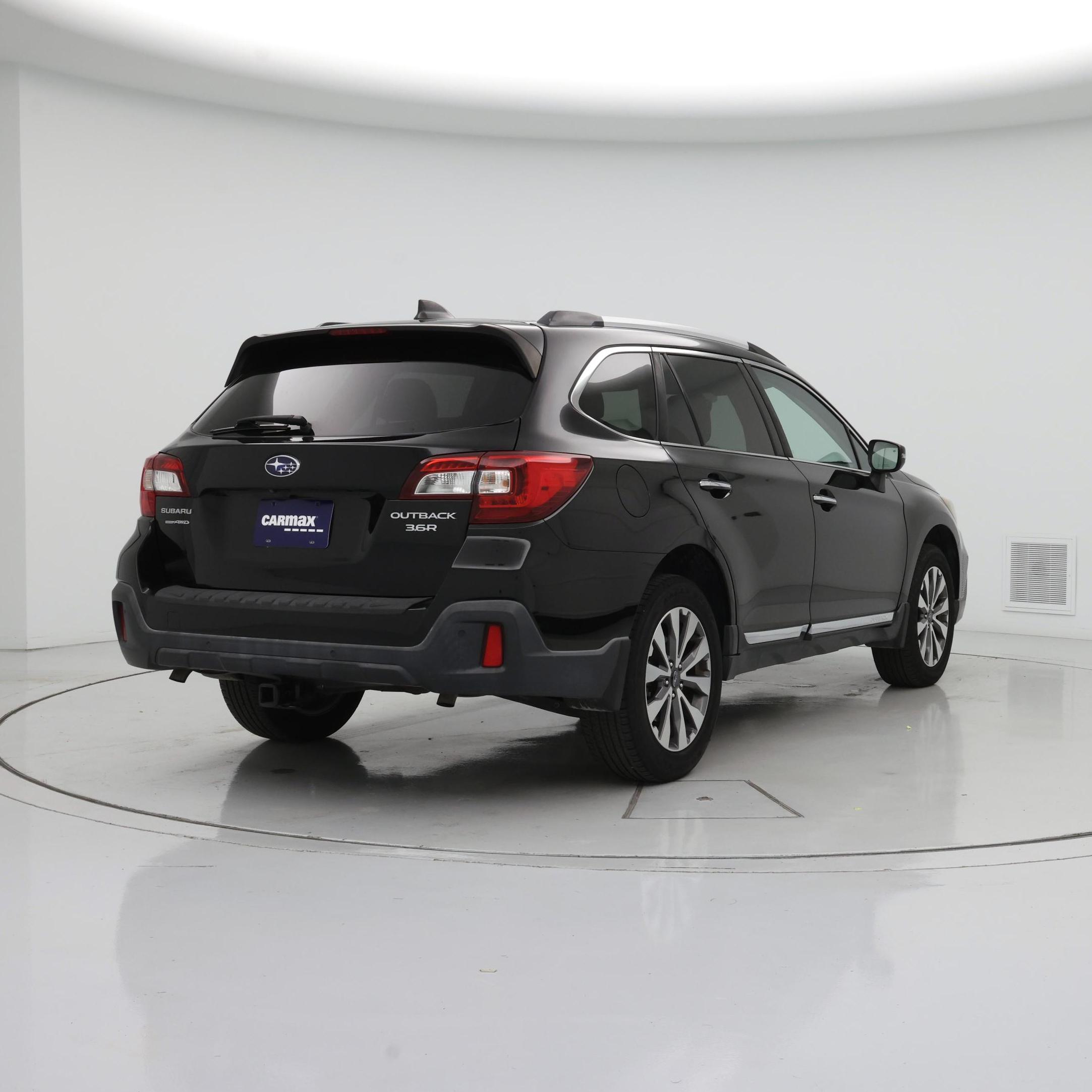 Thumbnail: 2018 Subaru Outback - 8