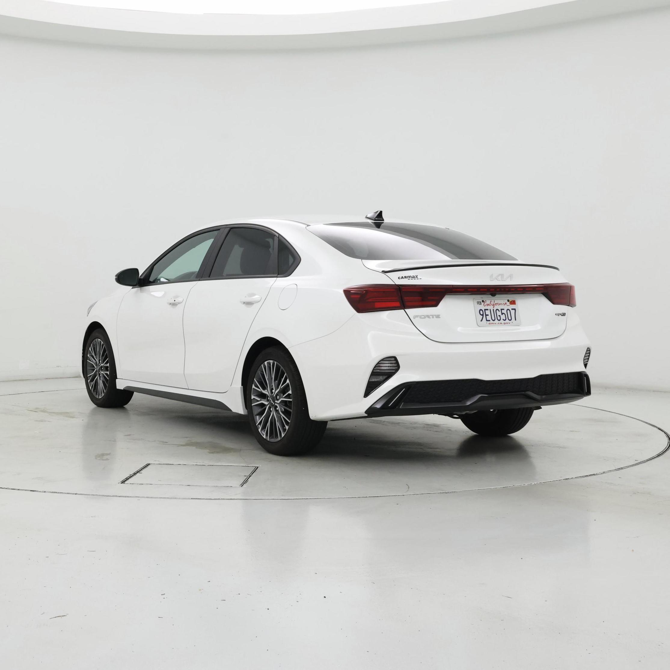 Thumbnail: 2023 Kia Forte - 2