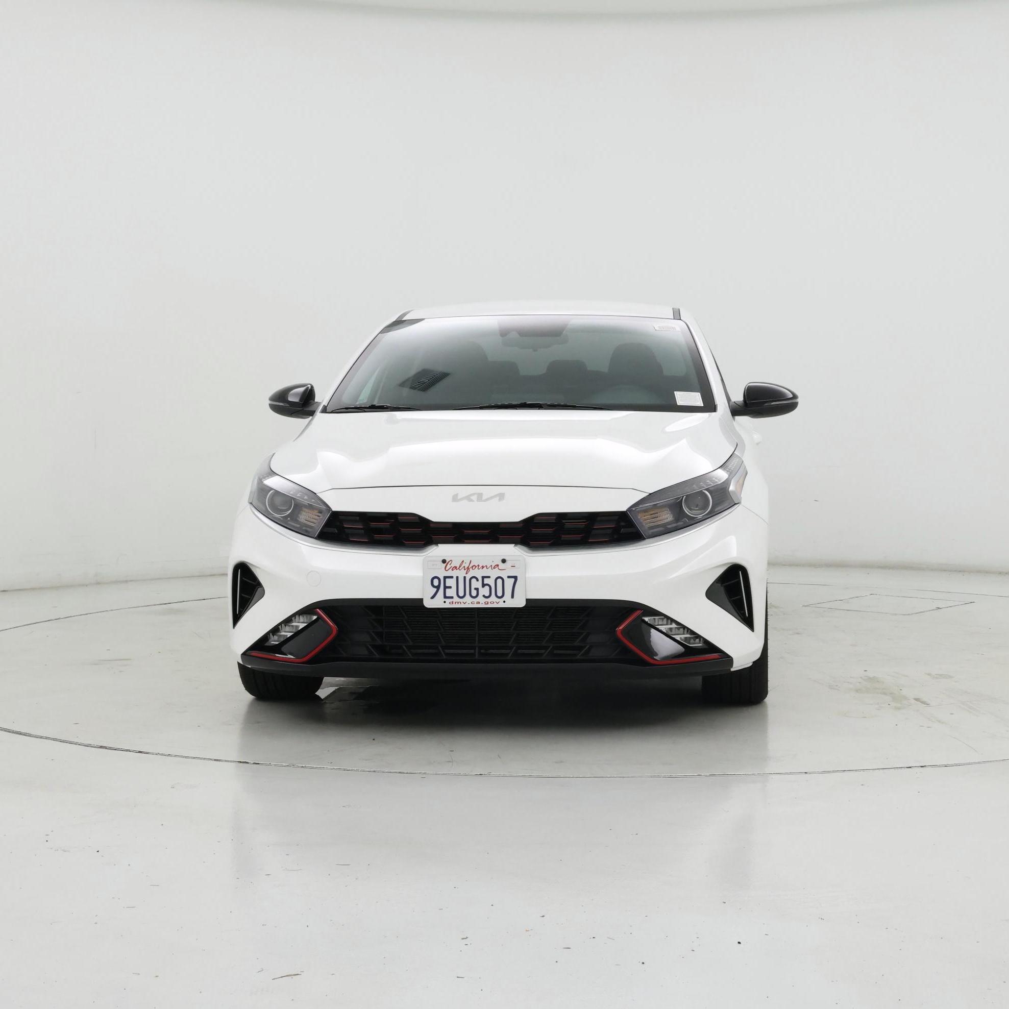 Thumbnail: 2023 Kia Forte - 5