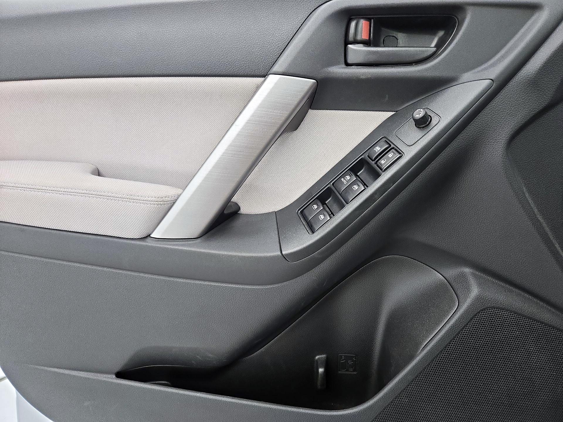 Thumbnail: 2014 Subaru Forester - 12