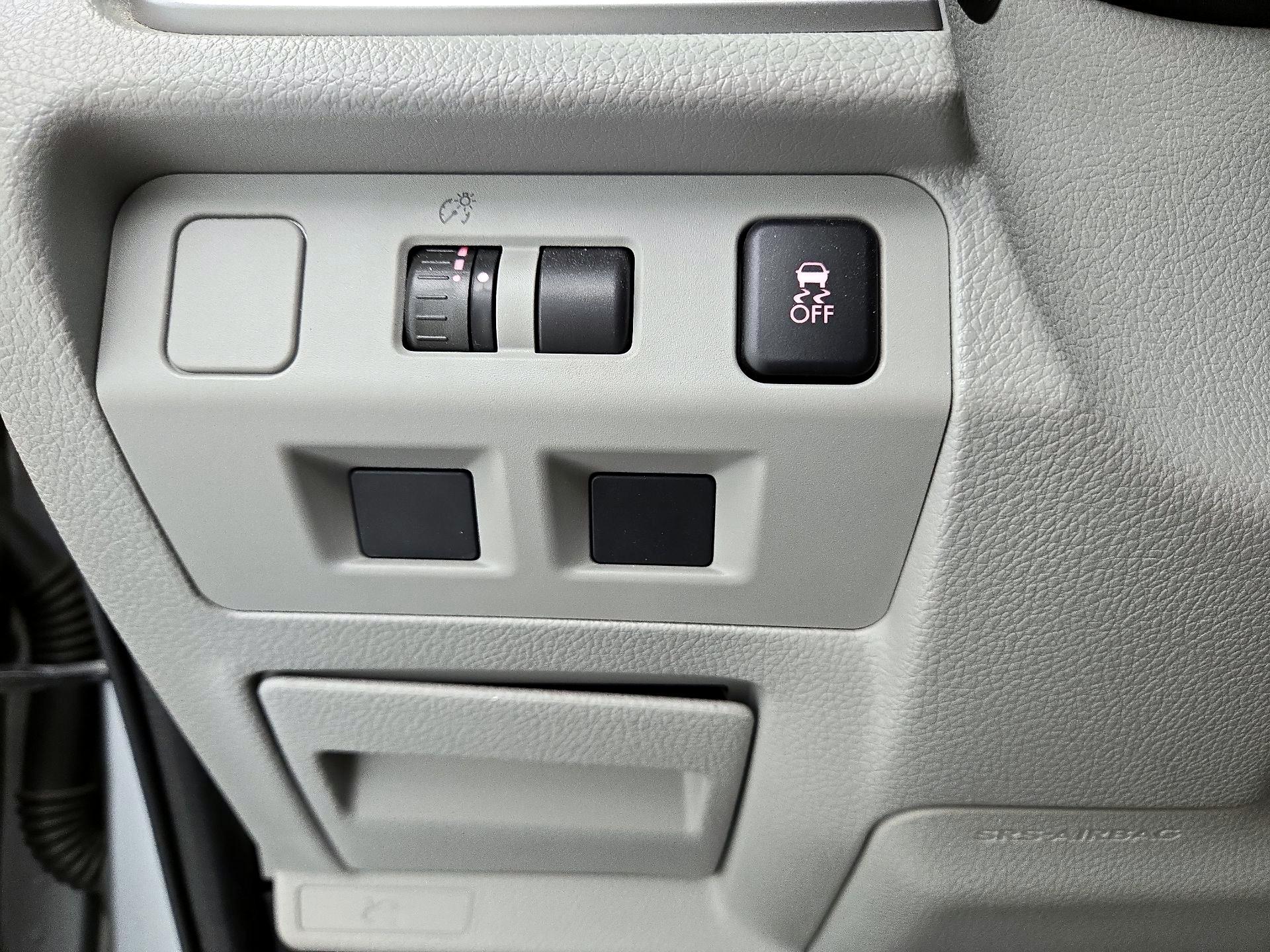 Thumbnail: 2014 Subaru Forester - 13
