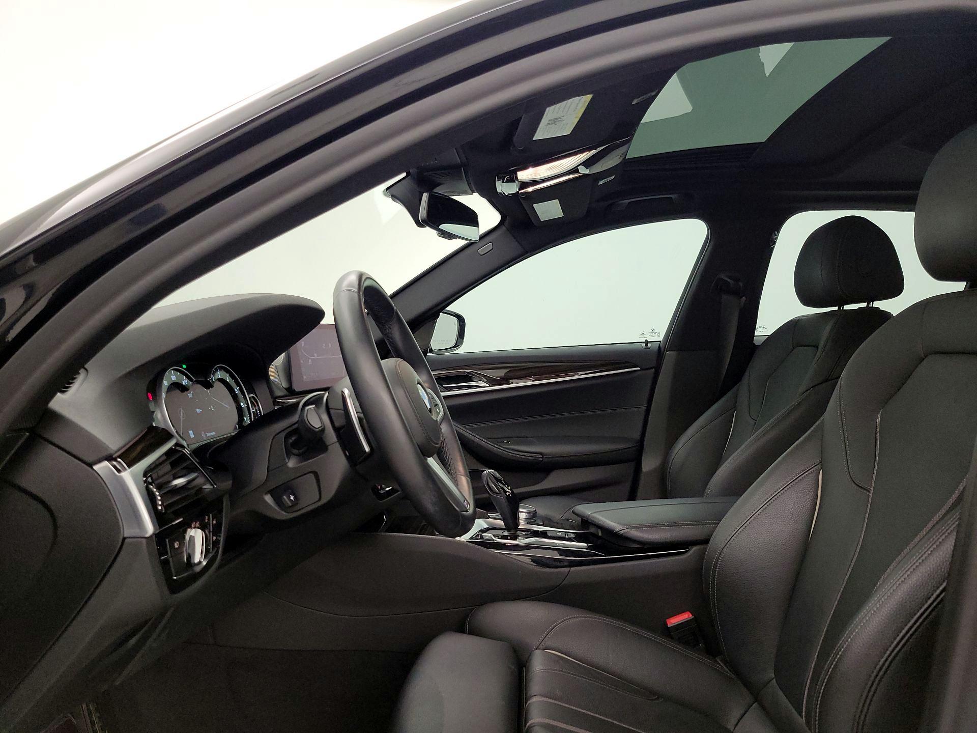 Thumbnail: 2019 BMW 5 Series - 20