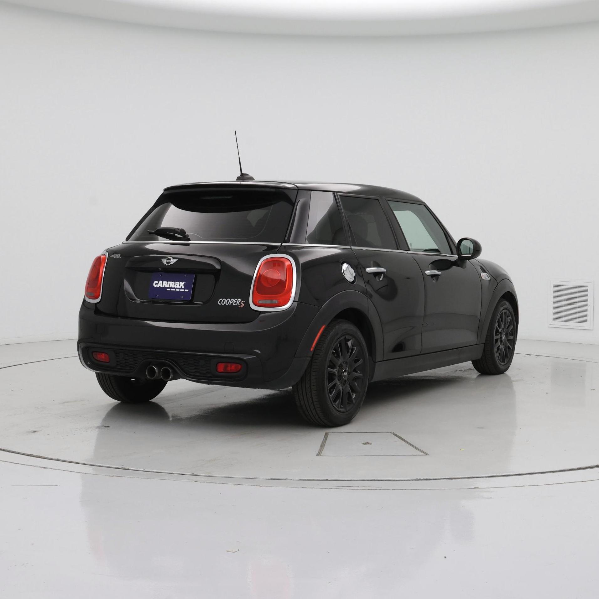 Thumbnail: 2018 MINI Cooper Hardtop - 8