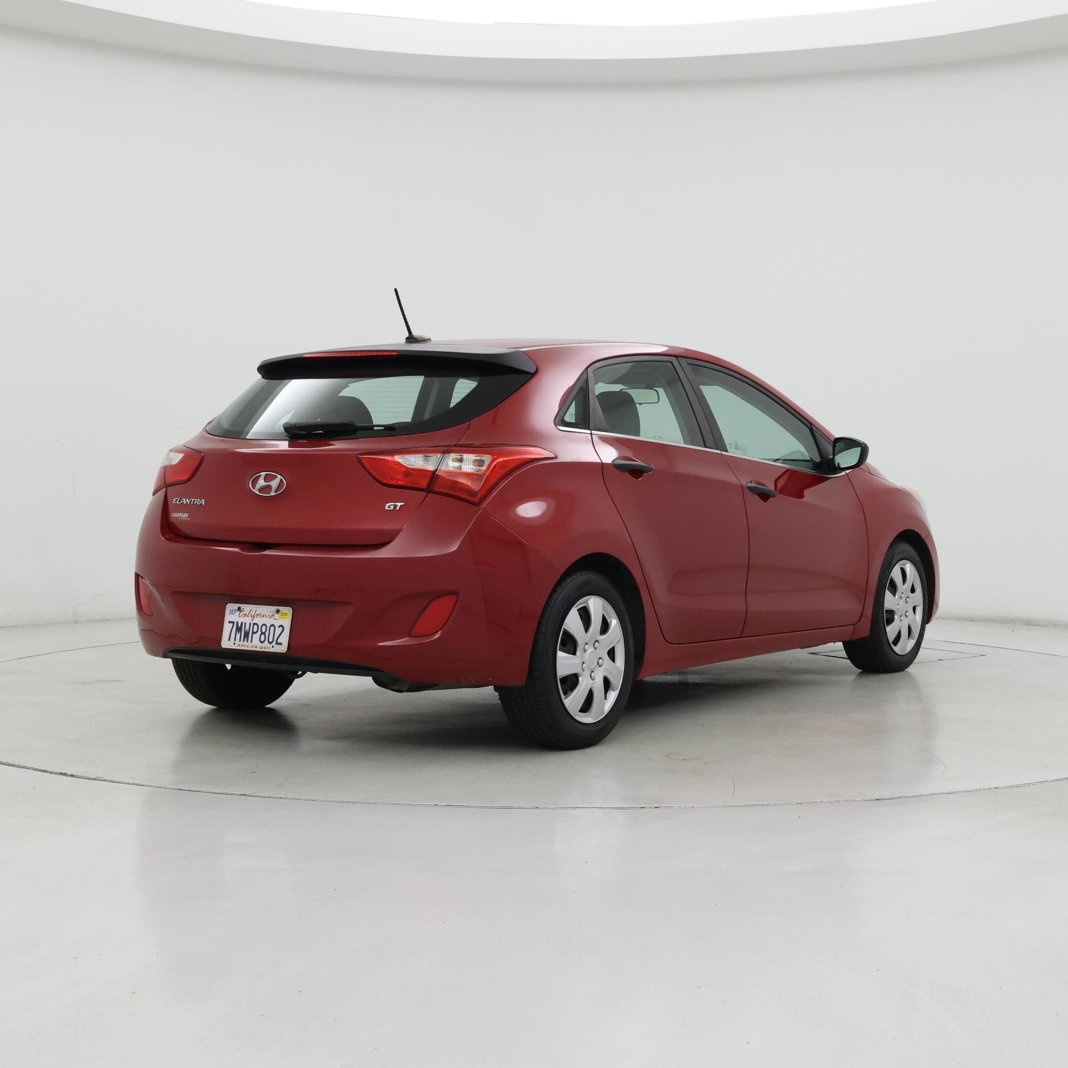 Thumbnail: 2016 Hyundai Elantra - 8