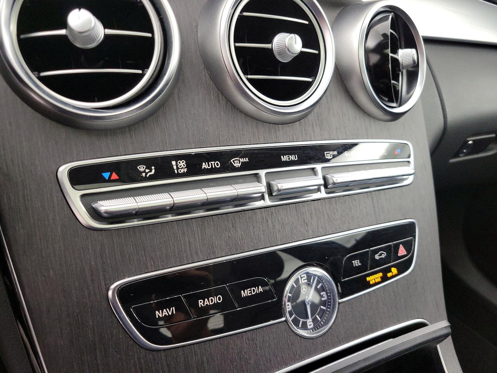 Thumbnail: 2019 Mercedes-Benz C-Class - 16