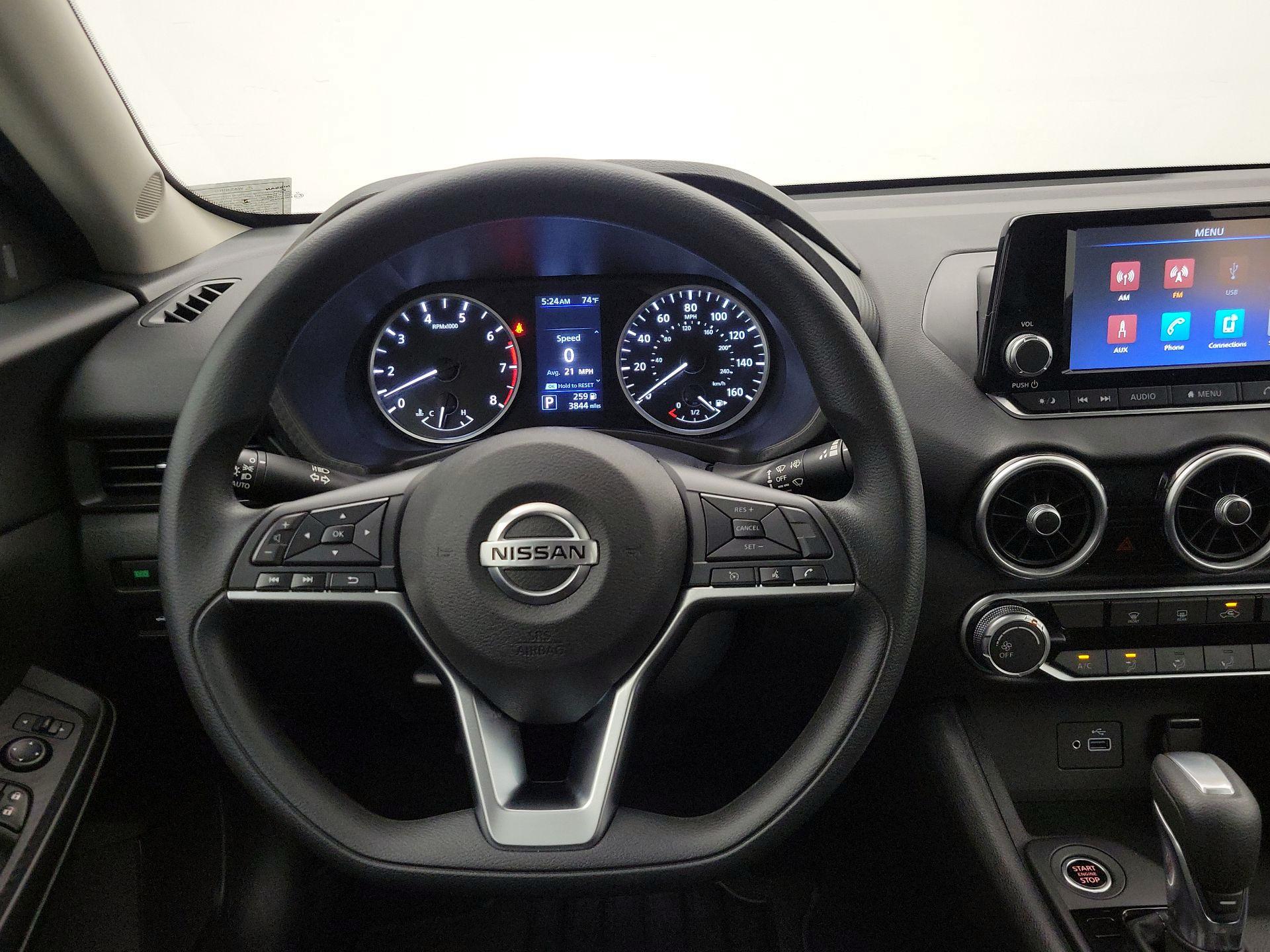 Thumbnail: 2023 Nissan Sentra - 10