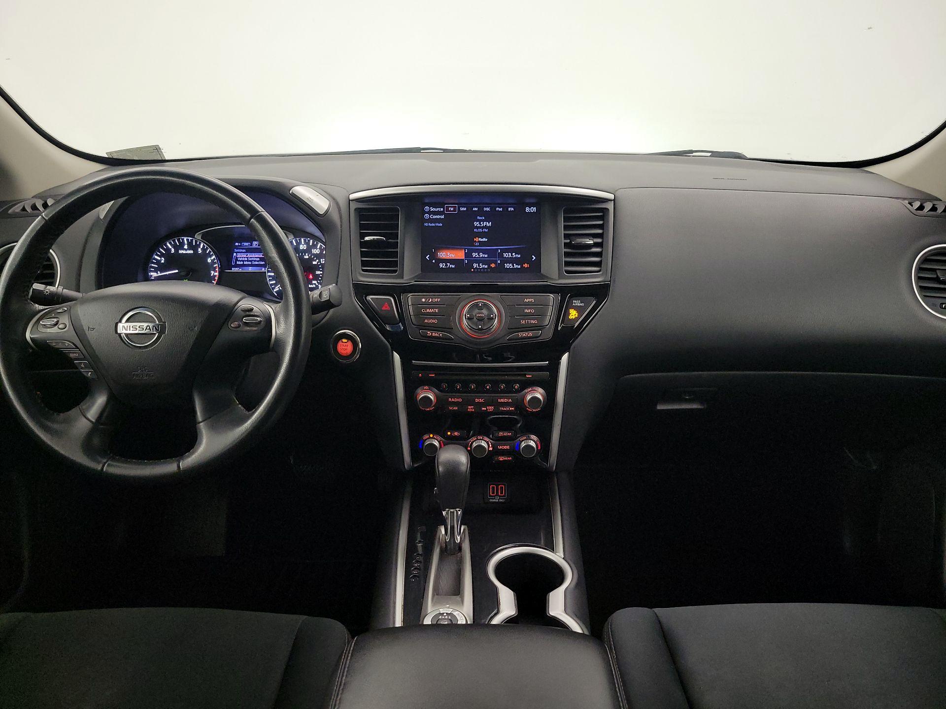 Thumbnail: 2018 Nissan Pathfinder - 9