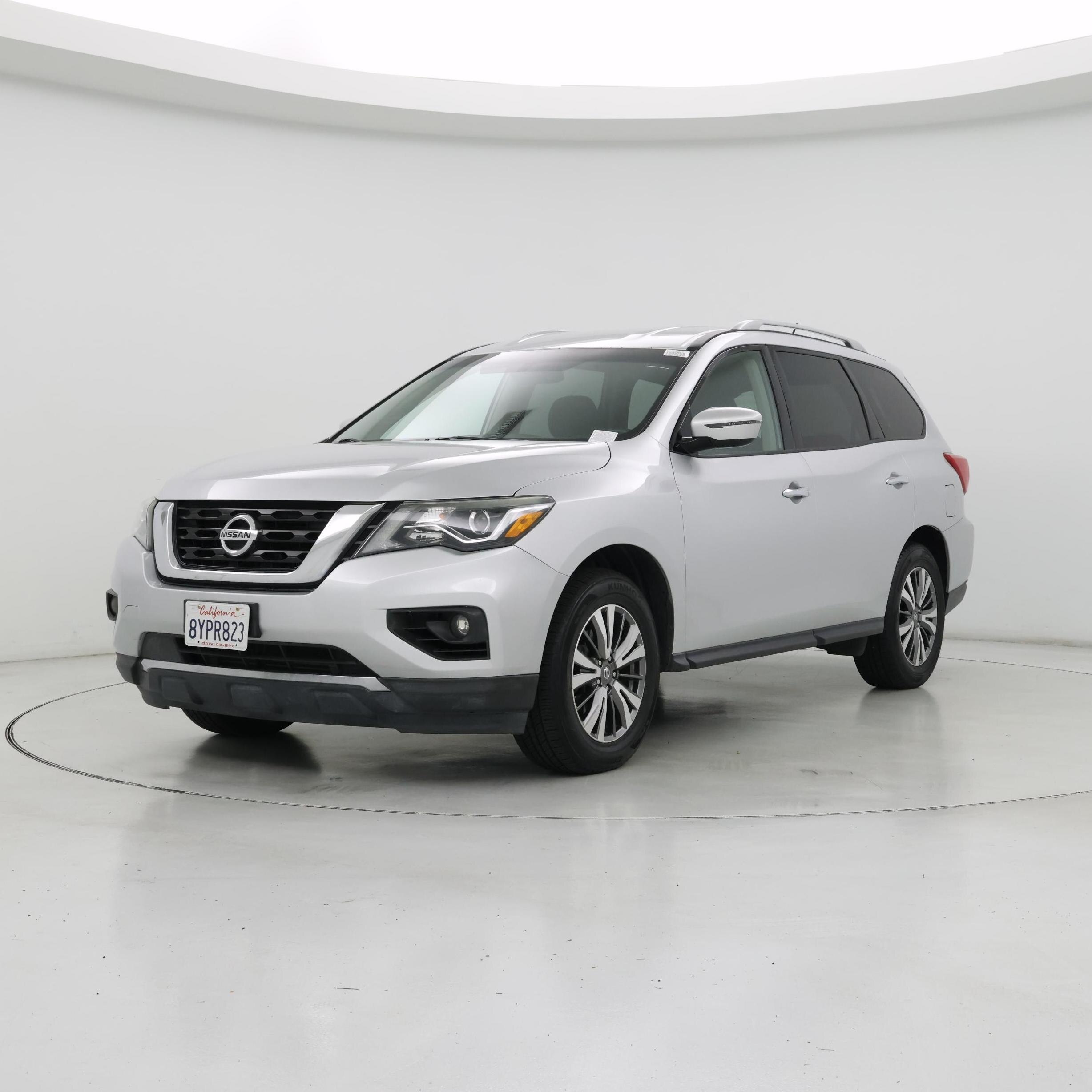 Thumbnail: 2018 Nissan Pathfinder - 4