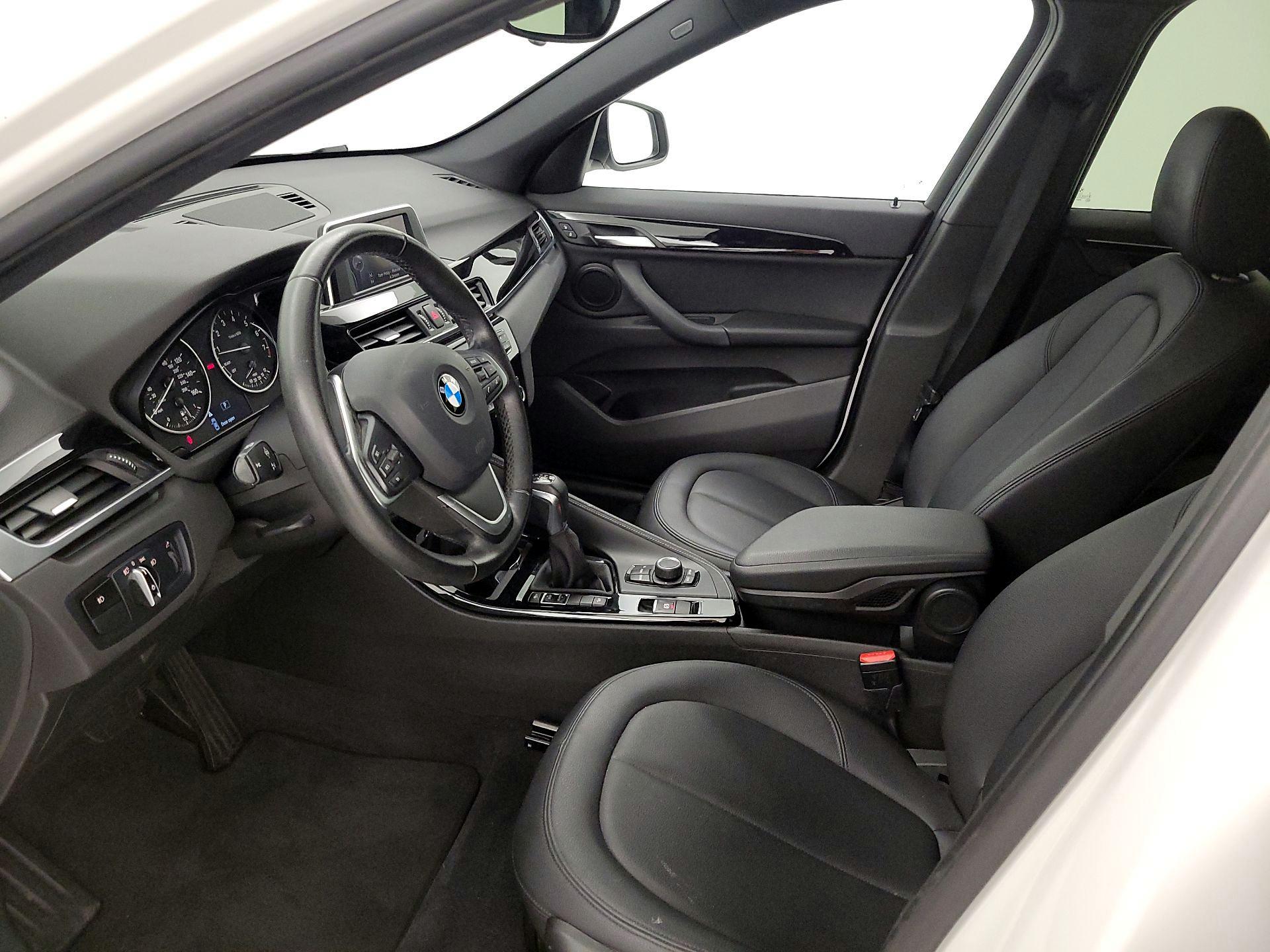 Thumbnail: 2016 BMW X1 - 11