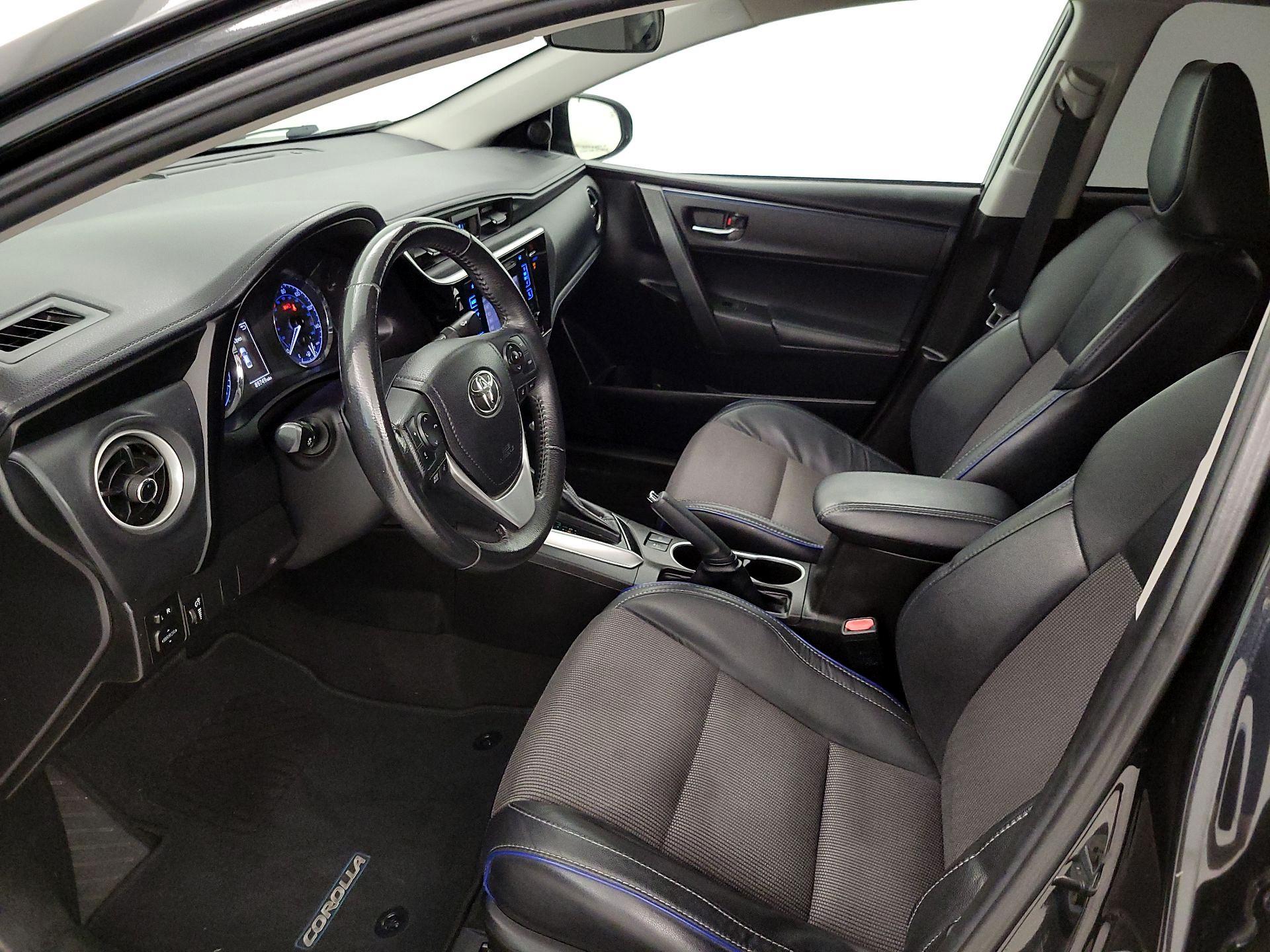 Thumbnail: 2018 Toyota Corolla - 11