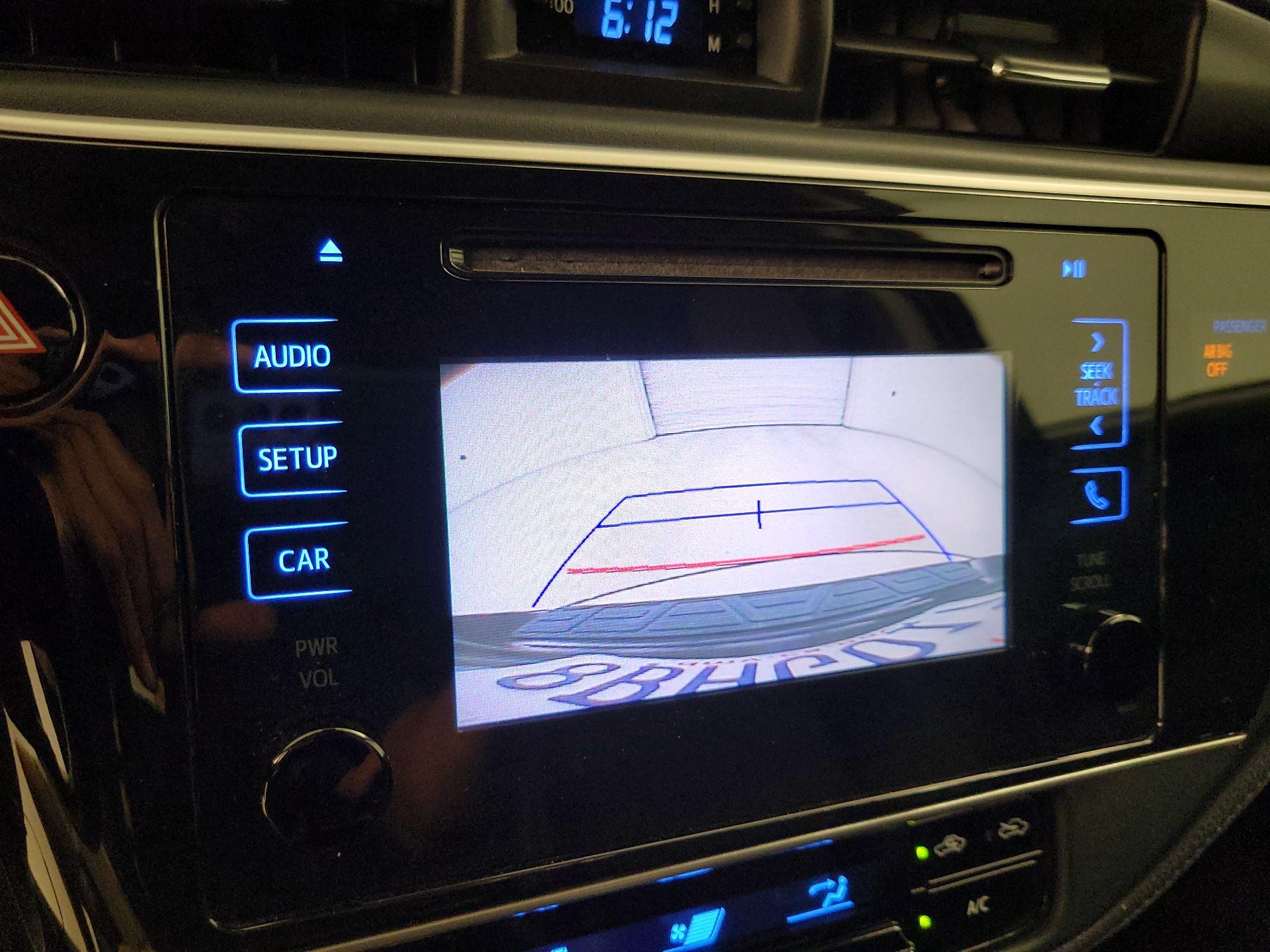 Thumbnail: 2018 Toyota Corolla - 14