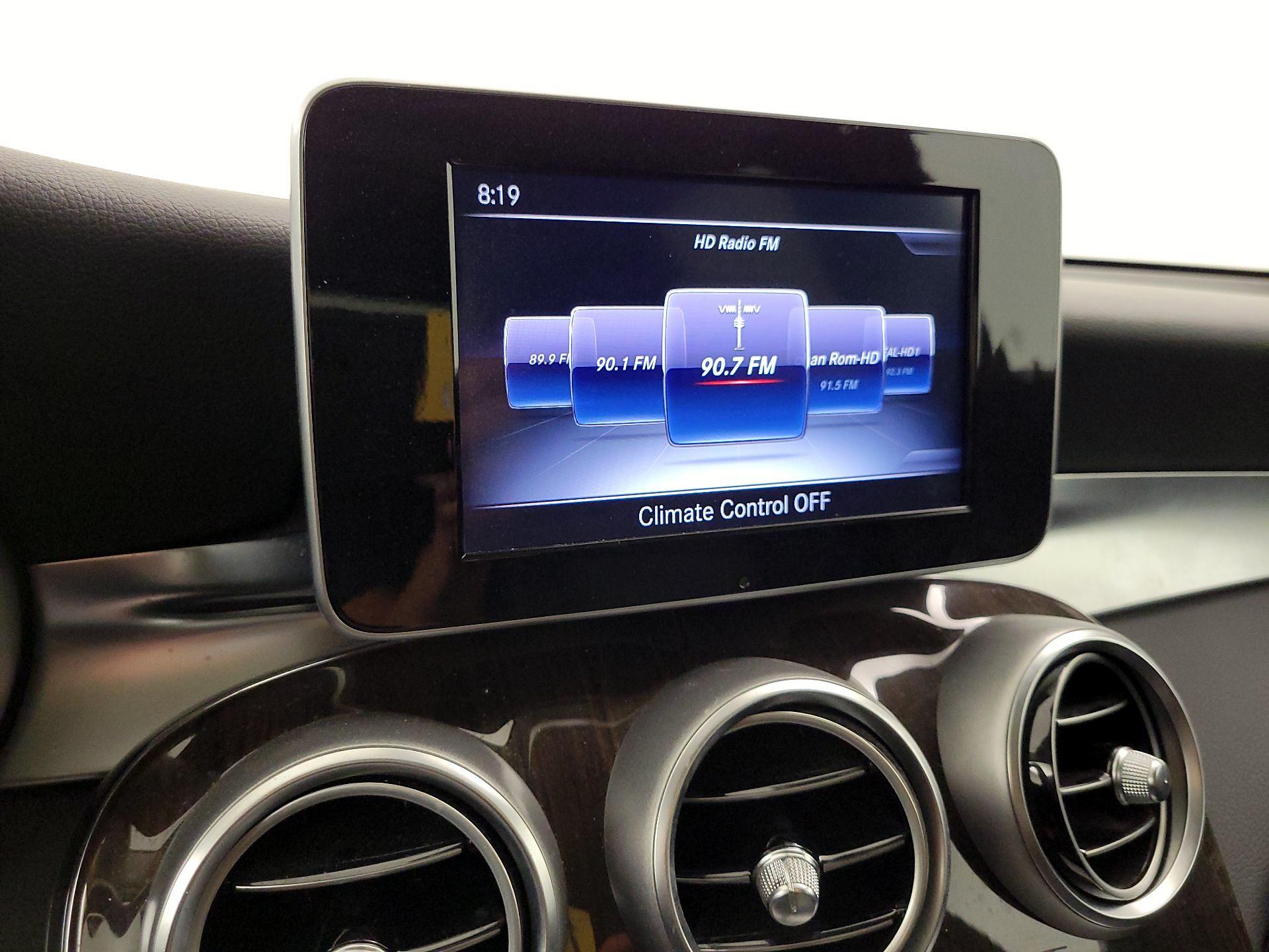 Thumbnail: 2016 Mercedes-Benz GLC - 15