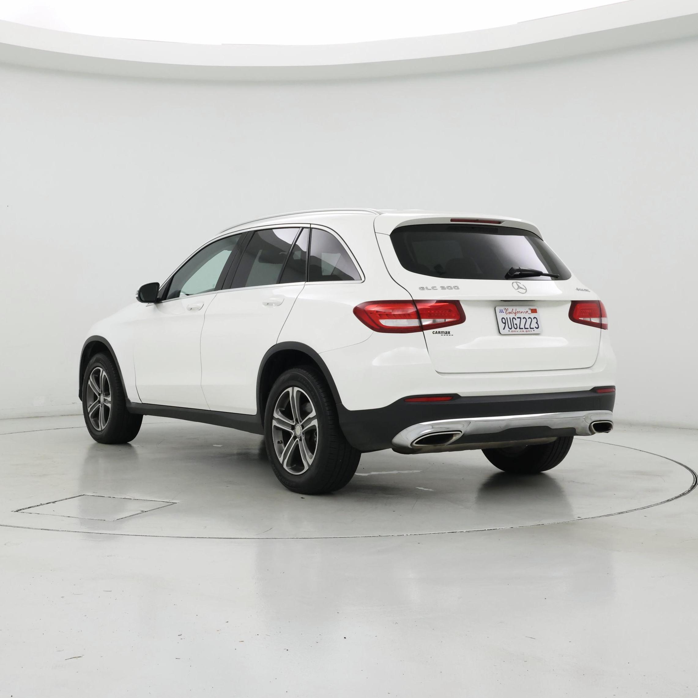 Thumbnail: 2016 Mercedes-Benz GLC - 2