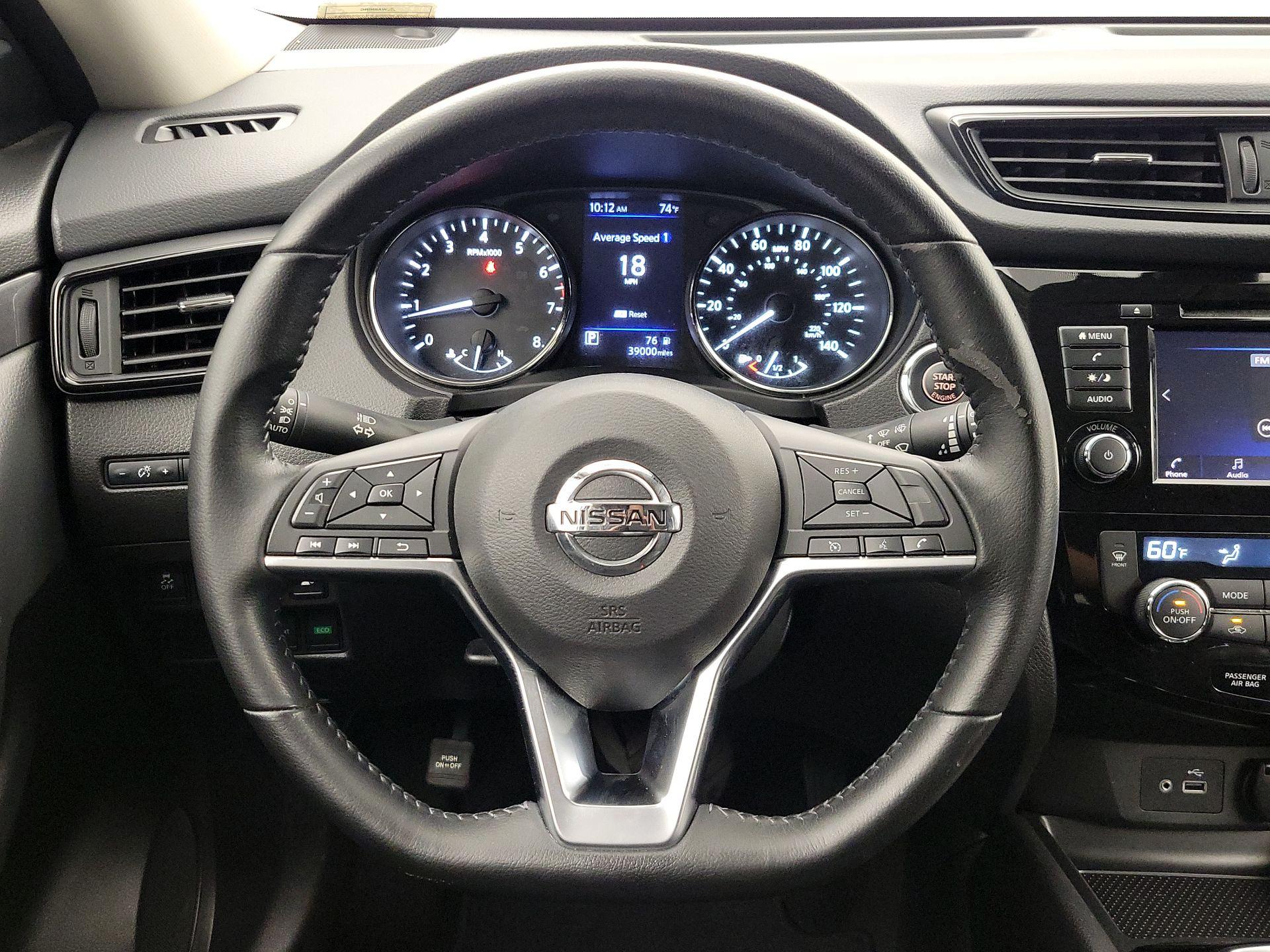 Thumbnail: 2020 Nissan Rogue - 10