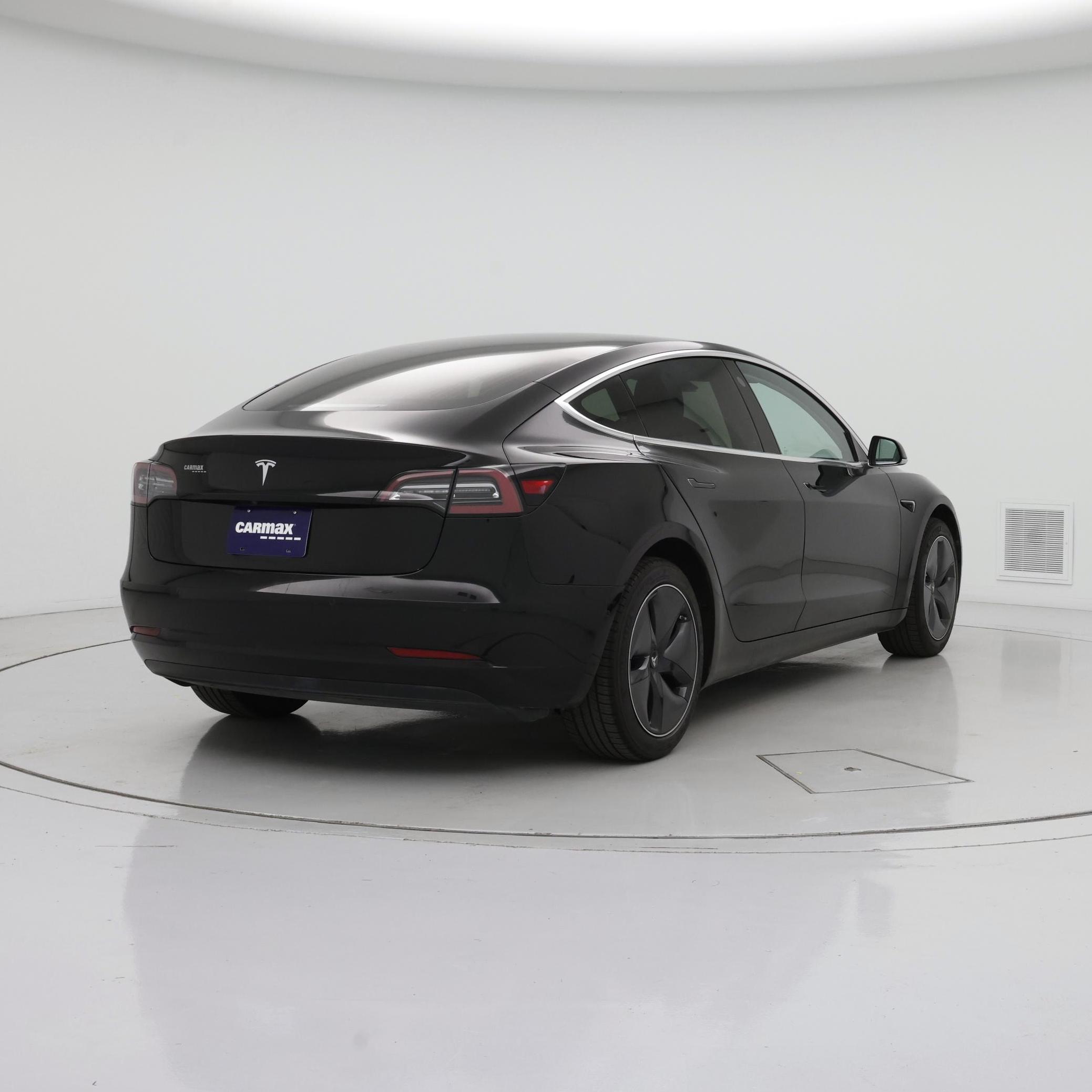 Thumbnail: 2018 Tesla Model 3 - 8