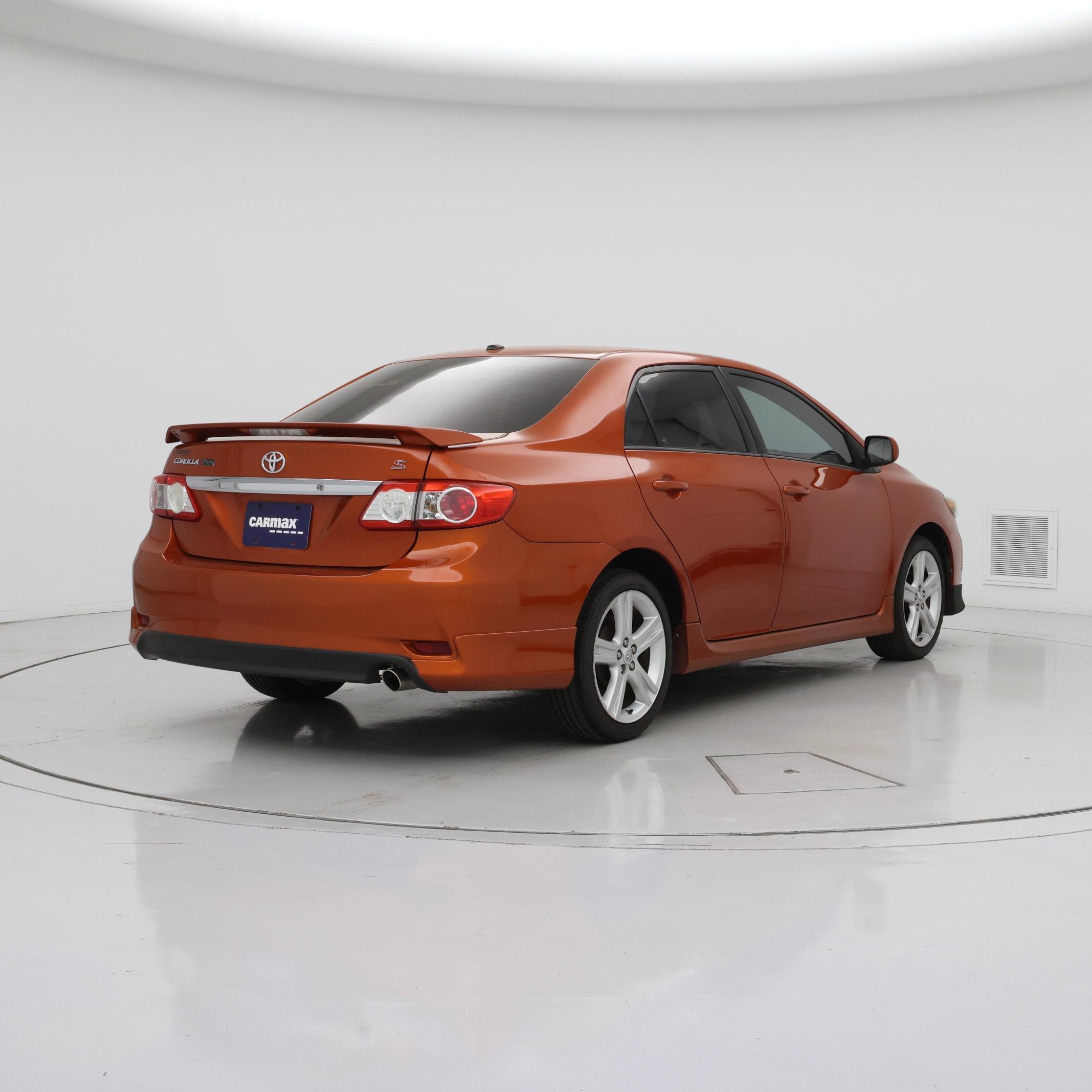 Thumbnail: 2013 Toyota Corolla - 8