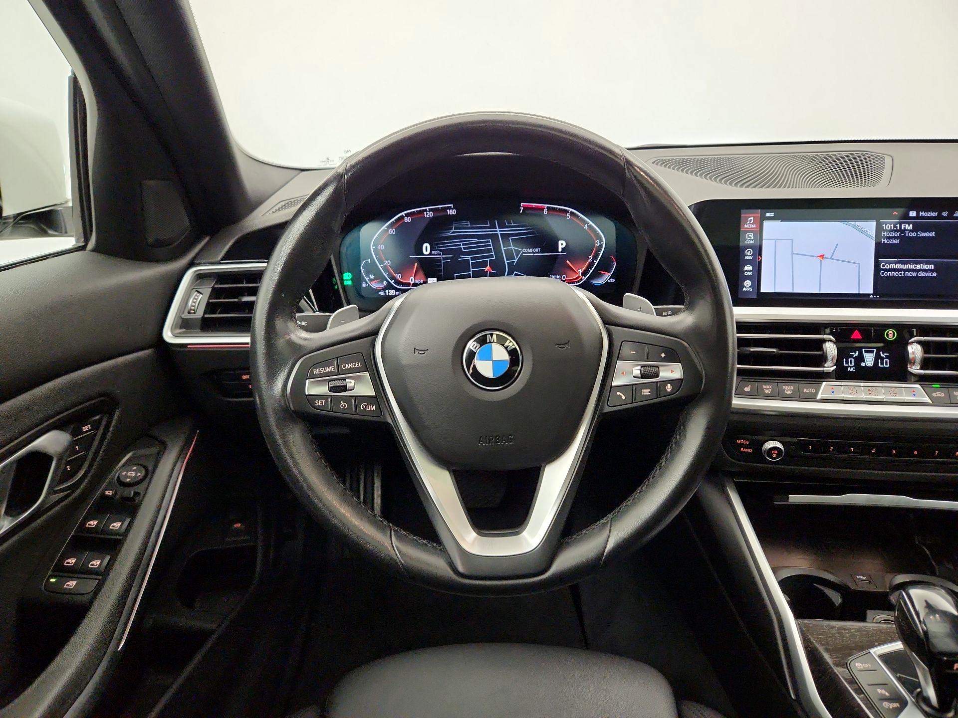 Thumbnail: 2021 BMW 3 Series - 10