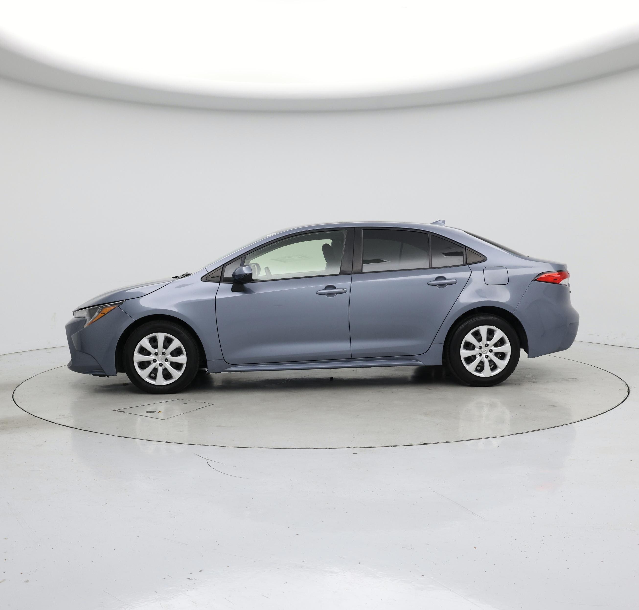 Thumbnail: 2022 Toyota Corolla - 3
