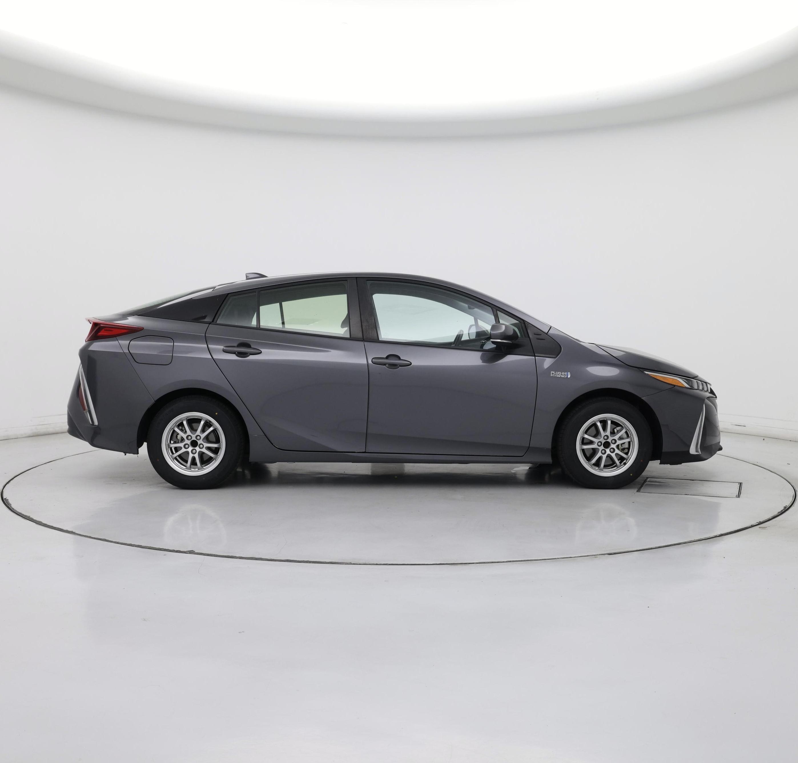 Thumbnail: 2022 Toyota Prius Prime - 7