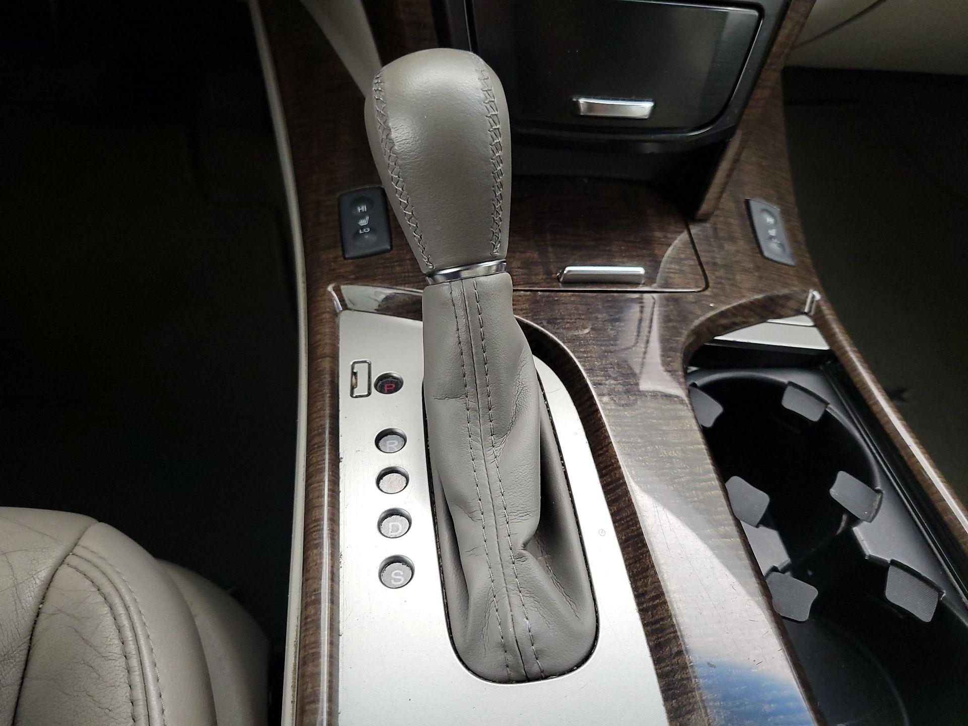 Thumbnail: 2013 Acura MDX - 17