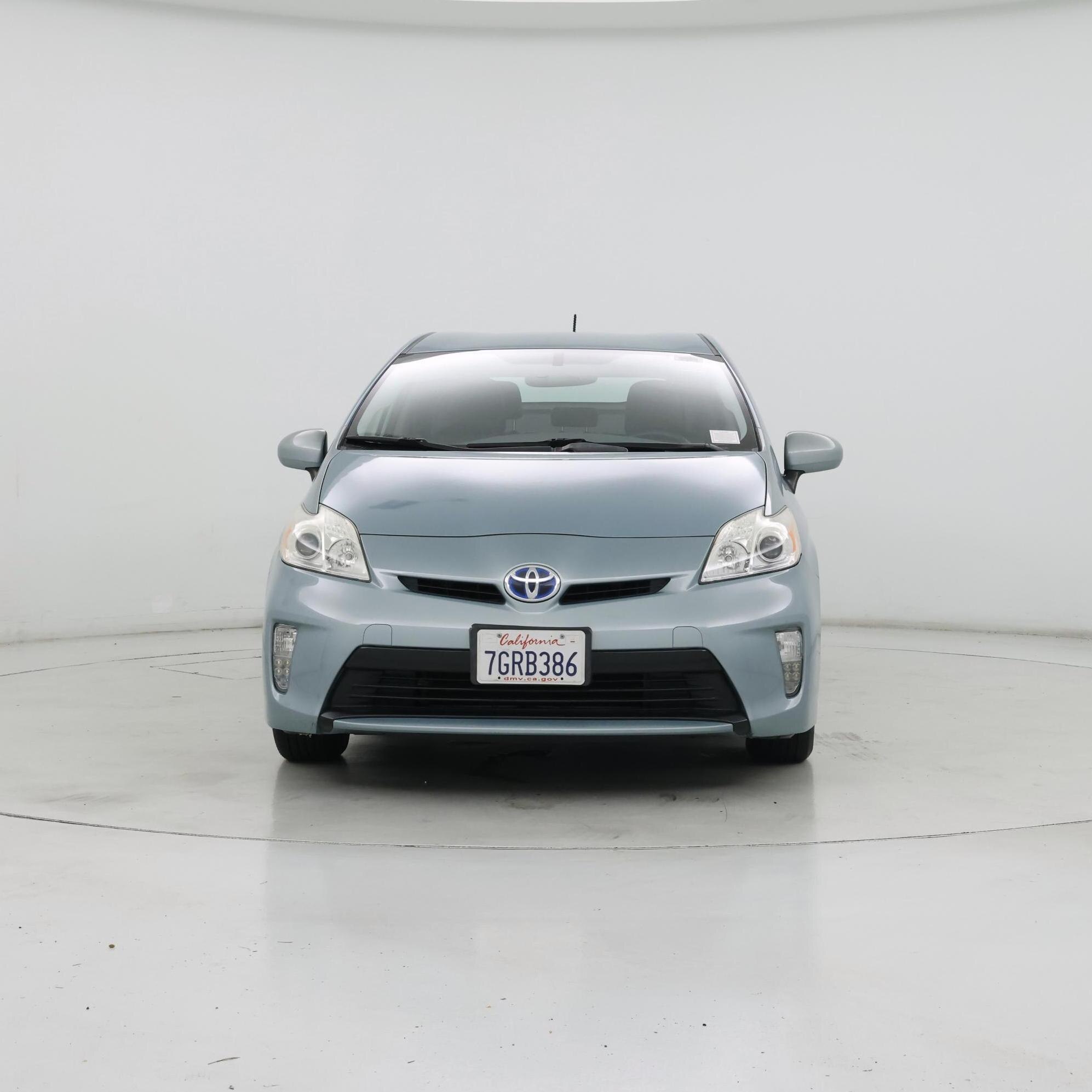 Thumbnail: 2014 Toyota Prius - 5