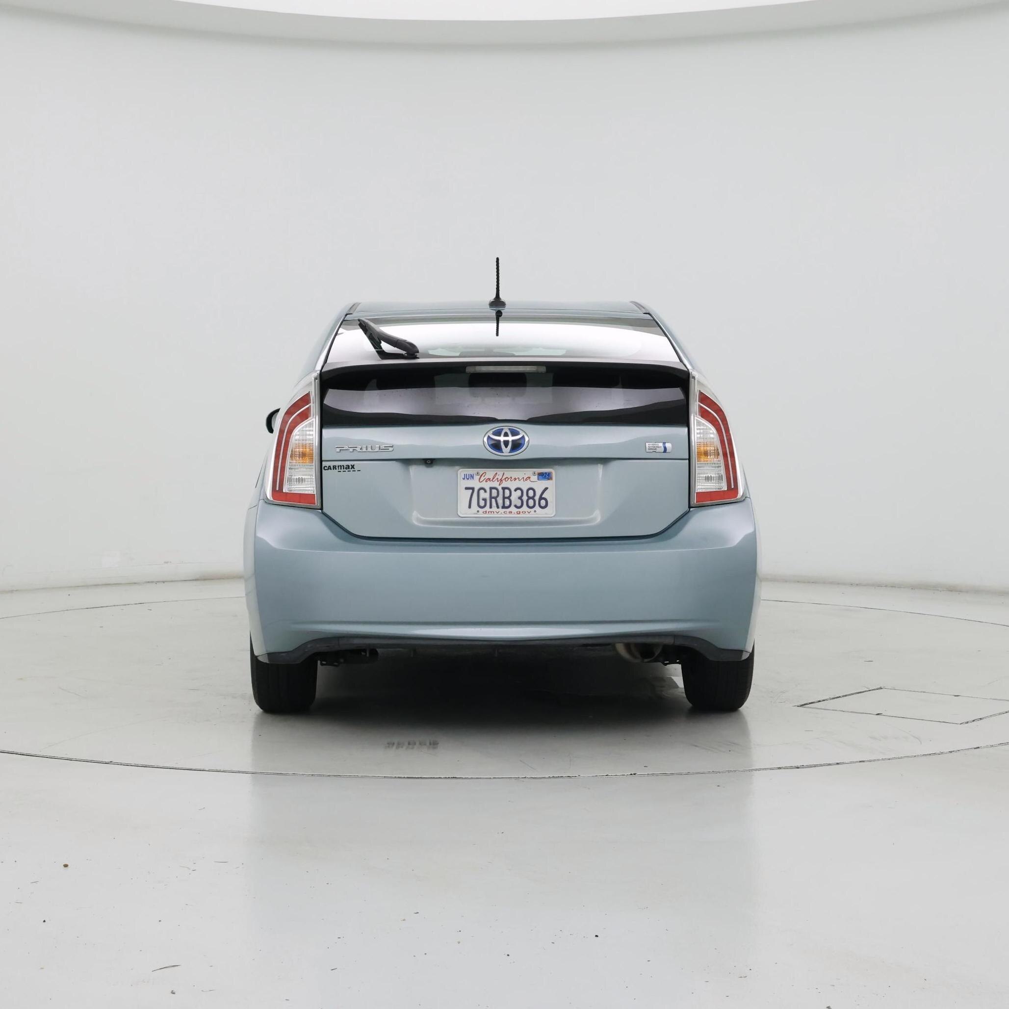 Thumbnail: 2014 Toyota Prius - 6
