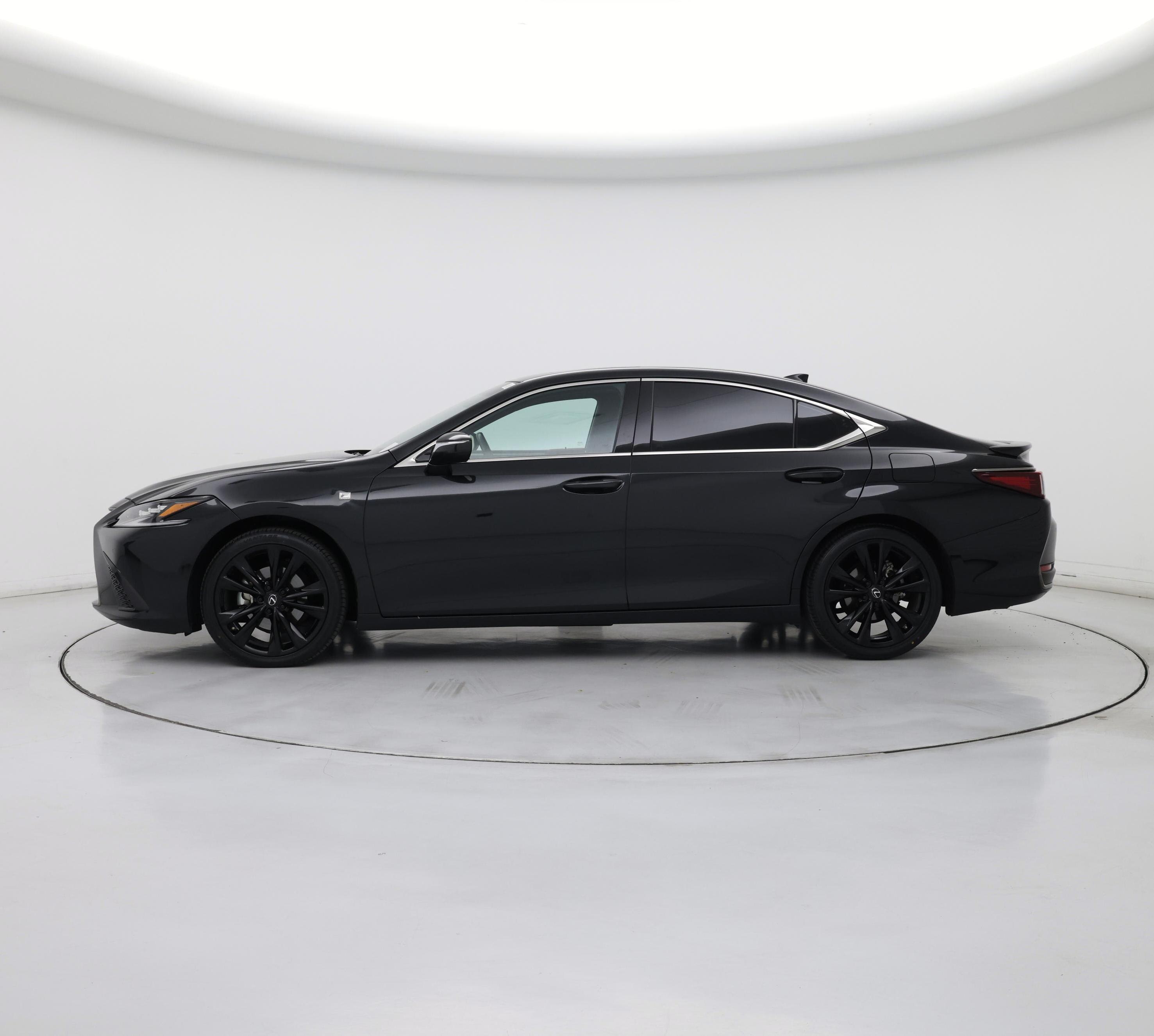 Thumbnail: 2023 Lexus ES - 3