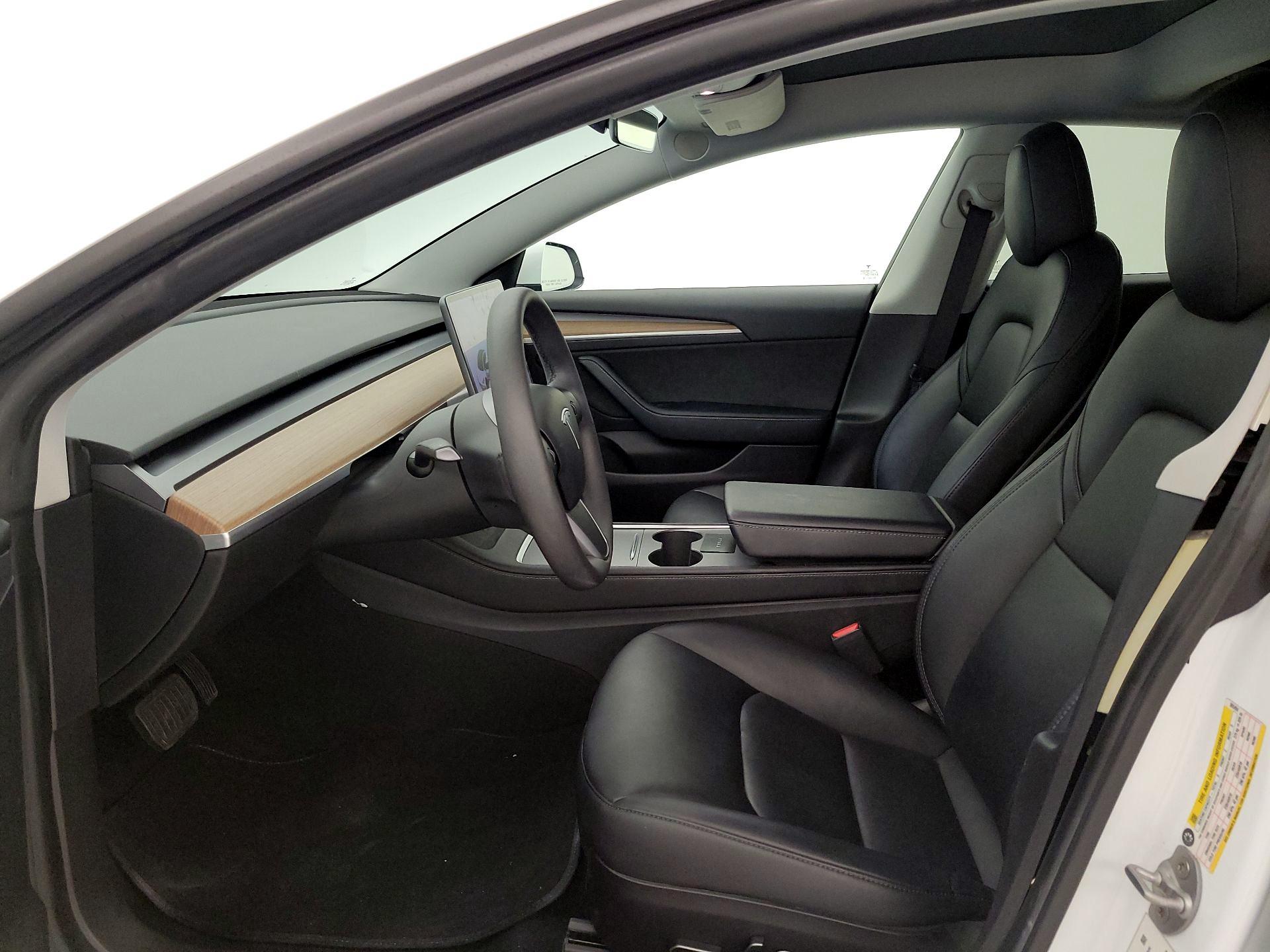Thumbnail: 2021 Tesla Model 3 - 12