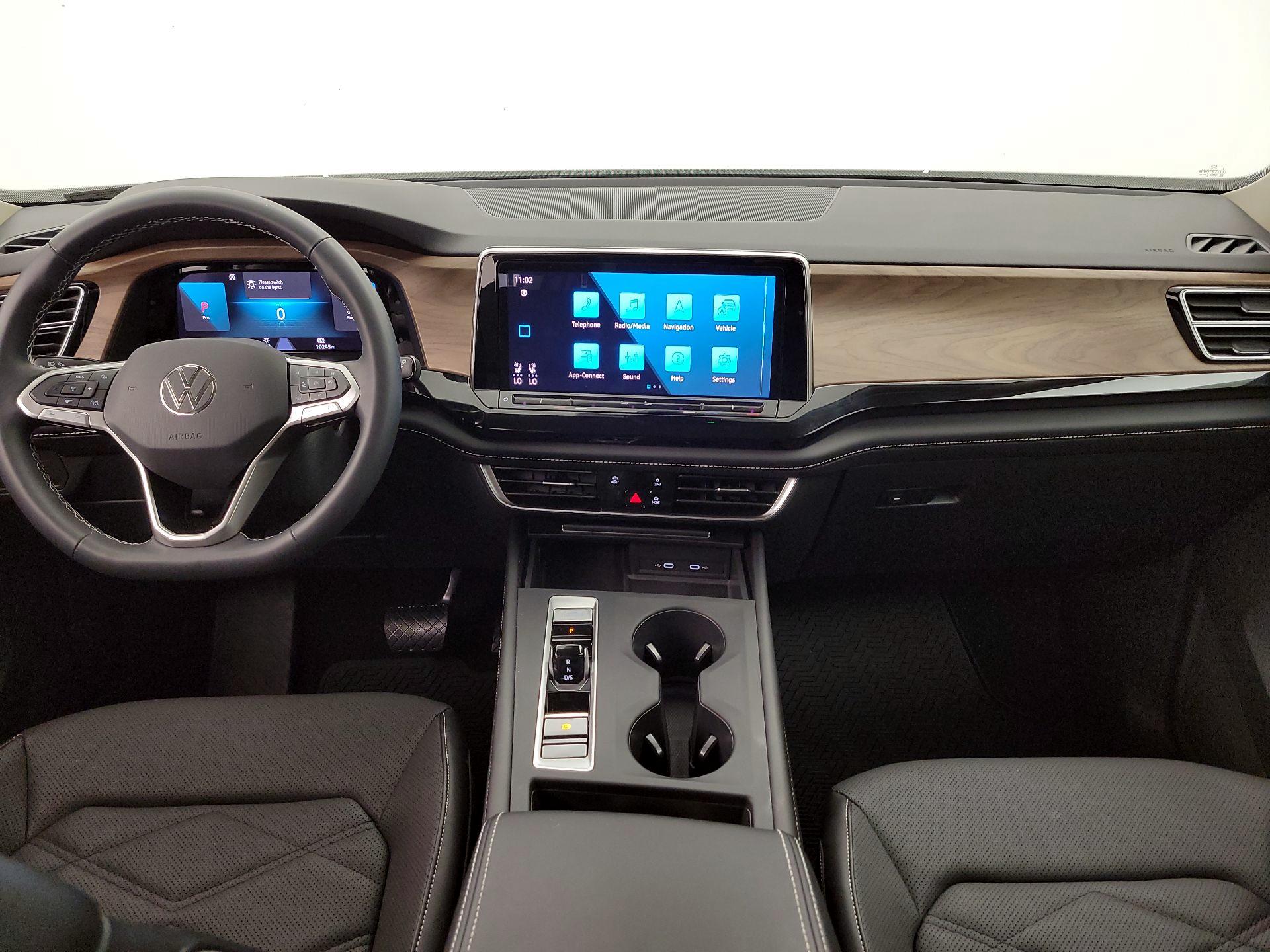 Thumbnail: 2024 Volkswagen Atlas - 9