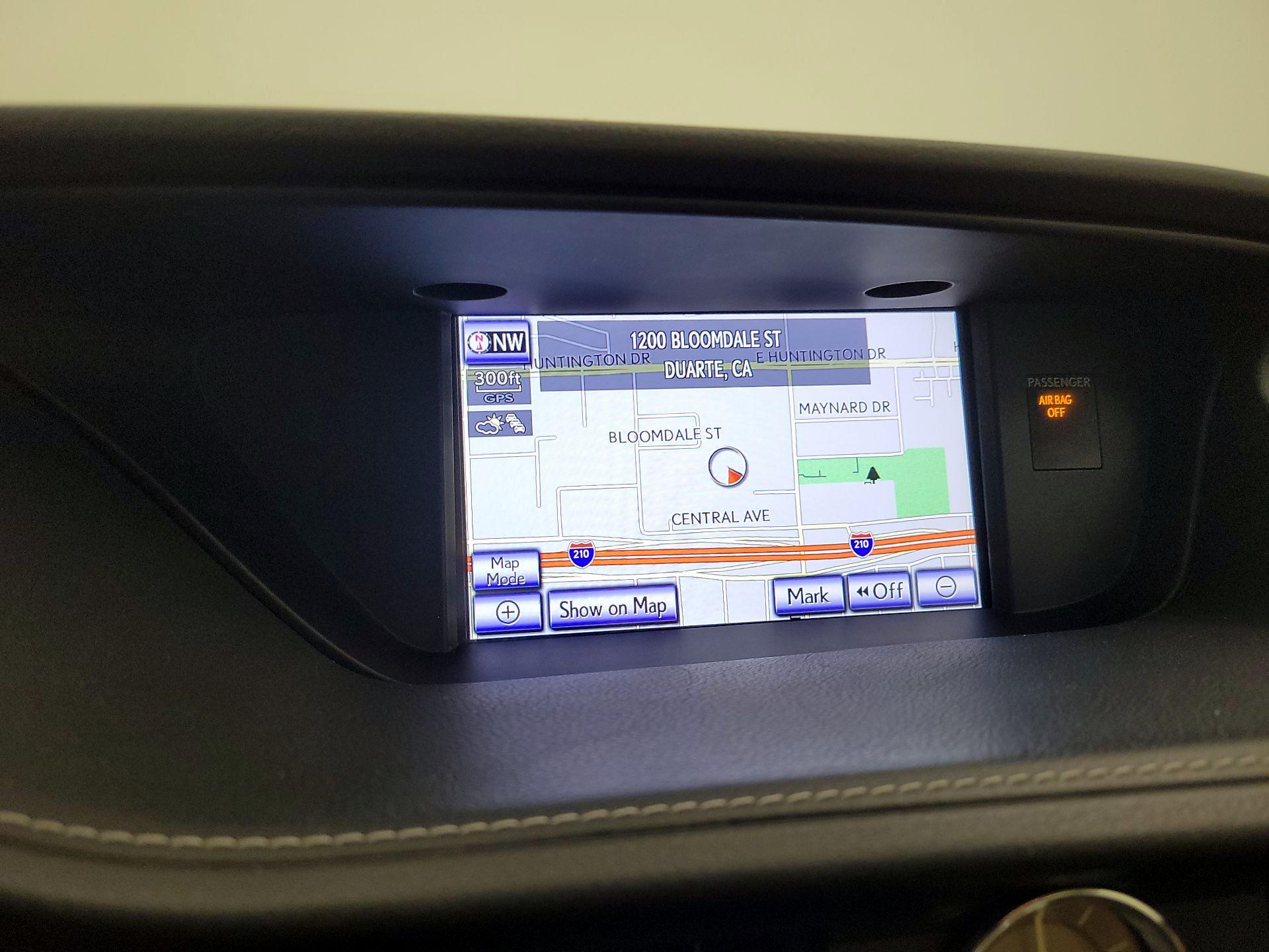Thumbnail: 2014 Lexus ES - 14