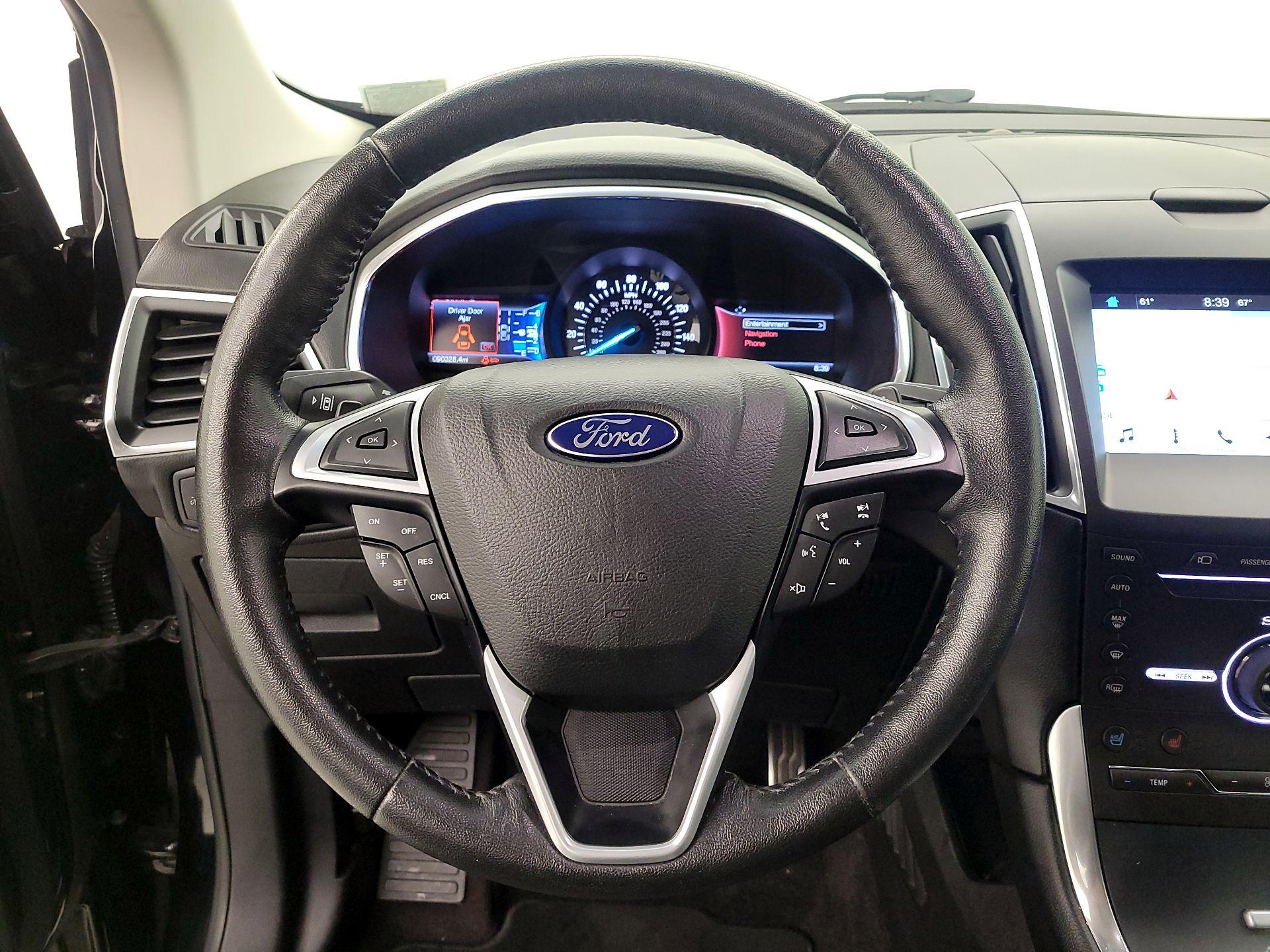 Thumbnail: 2016 Ford Edge - 10