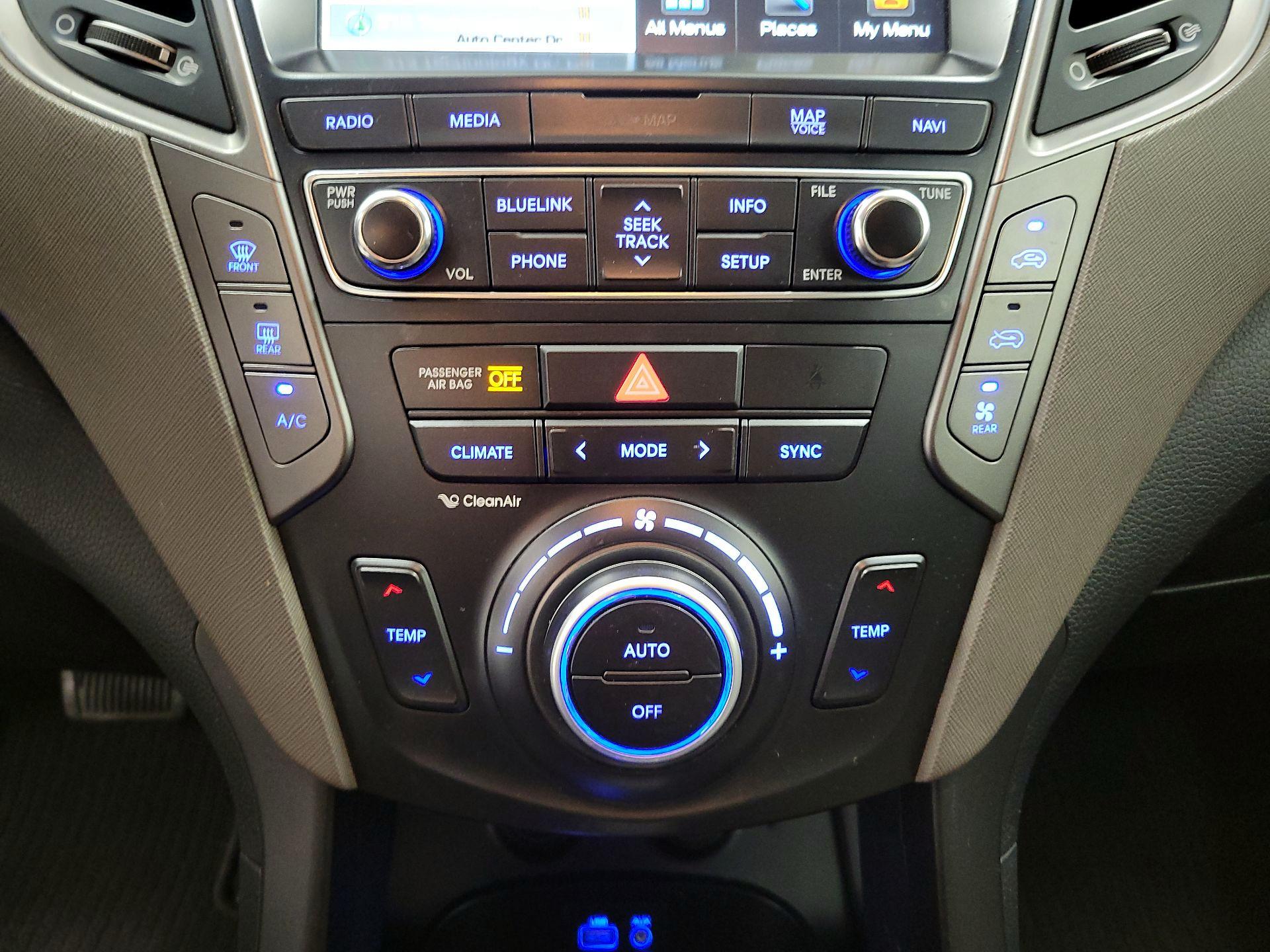 Thumbnail: 2018 Hyundai Santa Fe - 17