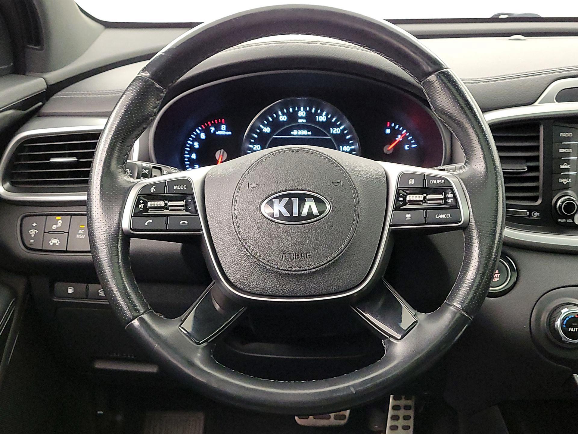 Thumbnail: 2019 Kia Sorento - 10