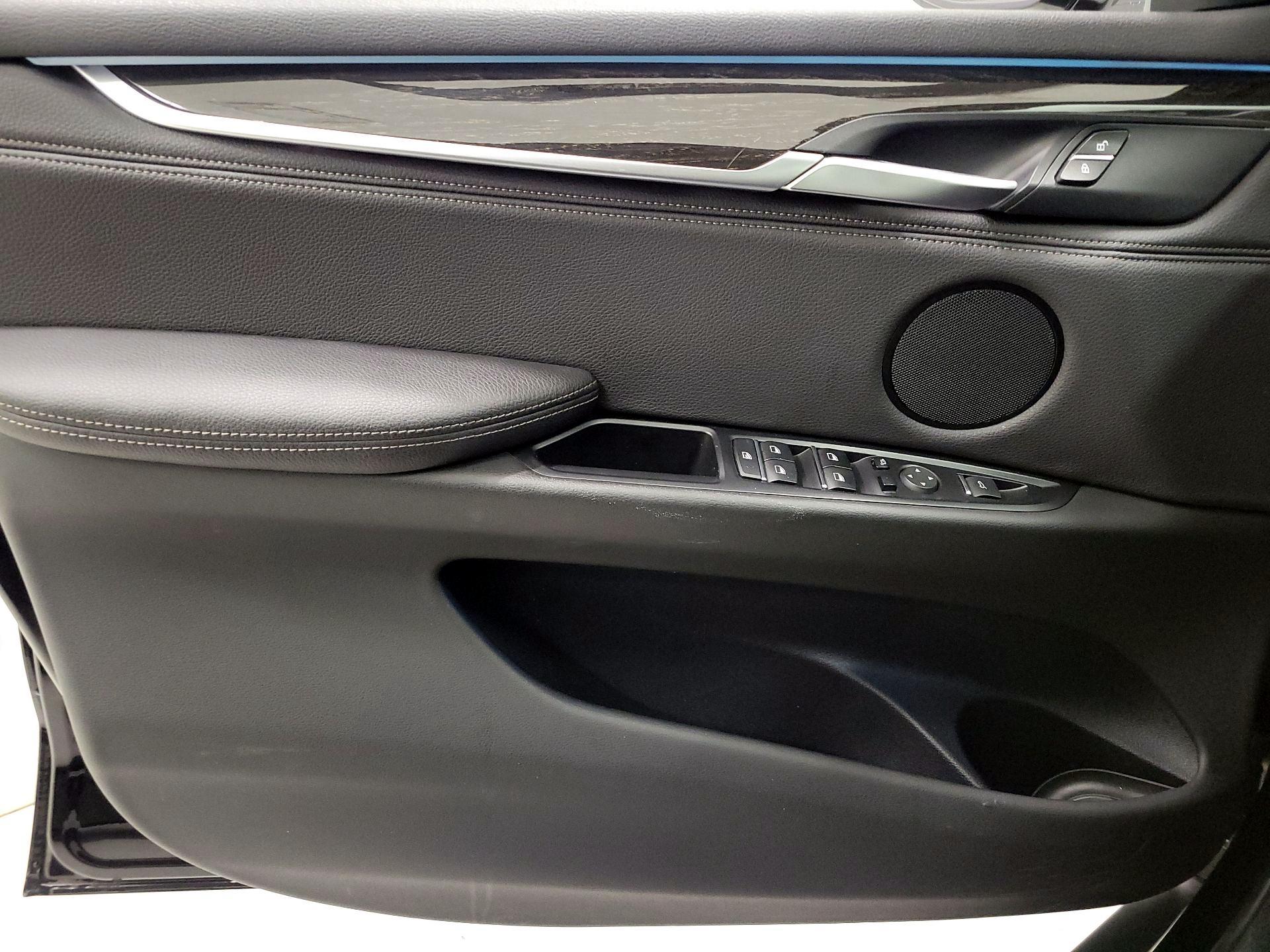 Thumbnail: 2018 BMW X5 - 12