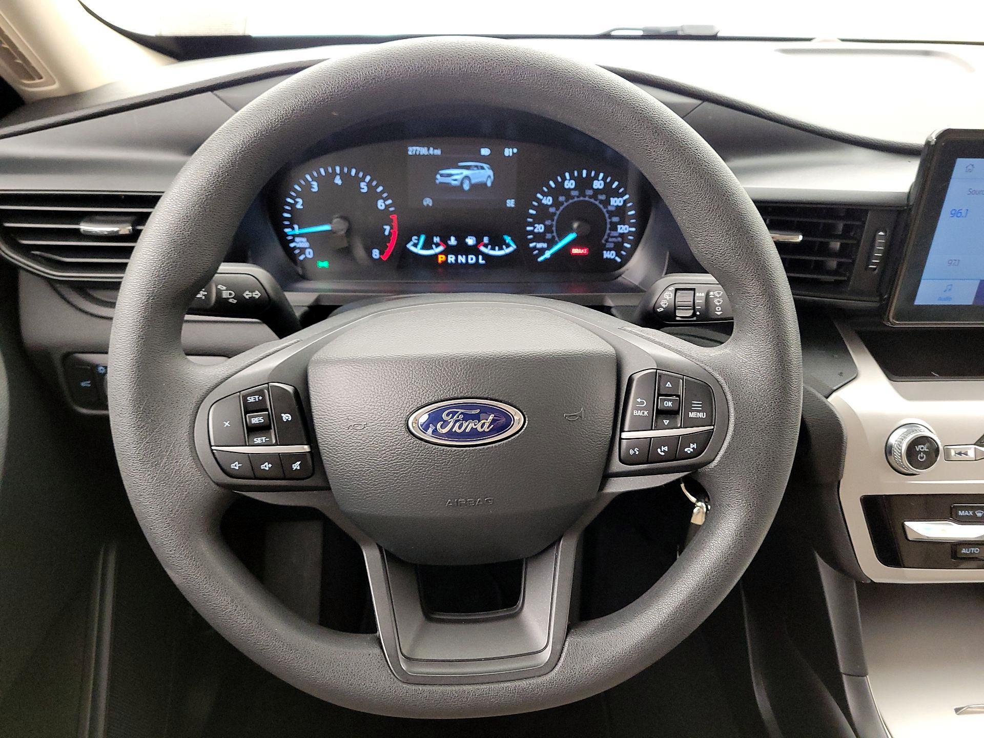 Thumbnail: 2022 Ford Explorer - 10
