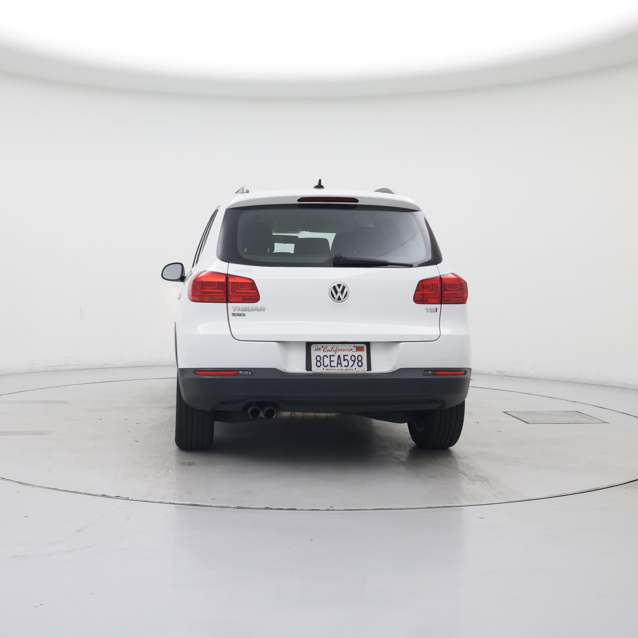 Thumbnail: 2017 Volkswagen Tiguan - 6
