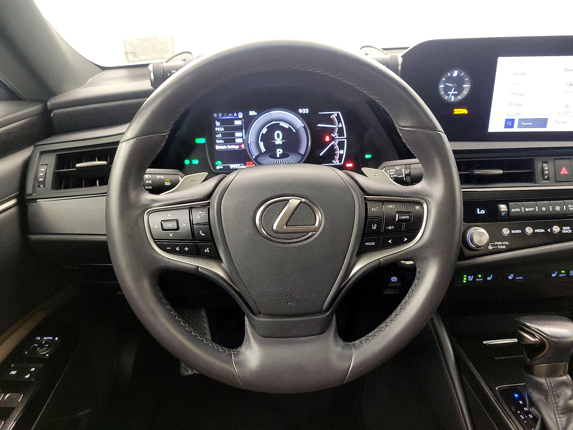 Thumbnail: 2023 Lexus ES - 10