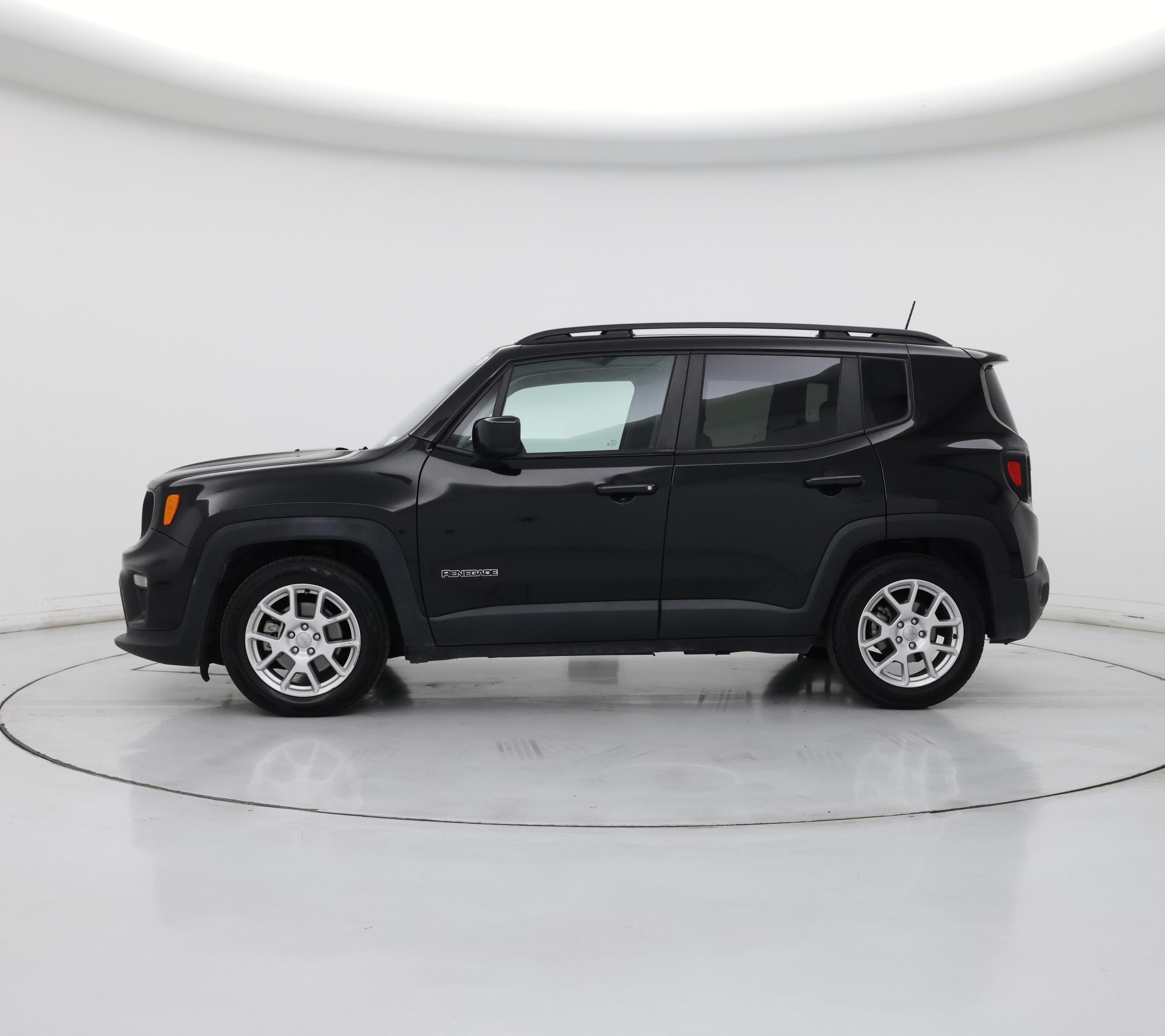 Thumbnail: 2020 Jeep Renegade - 3